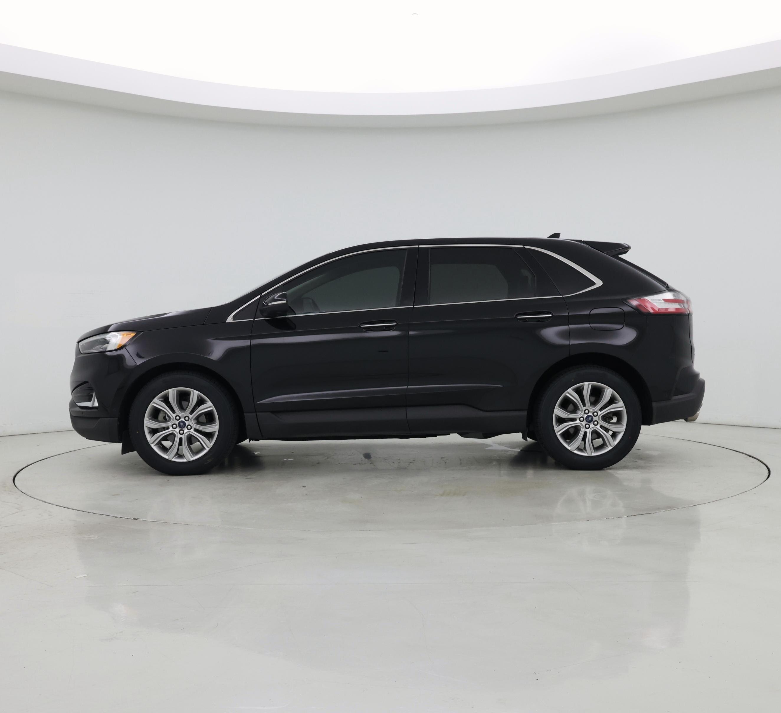 Thumbnail: 2019 Ford Edge - 3