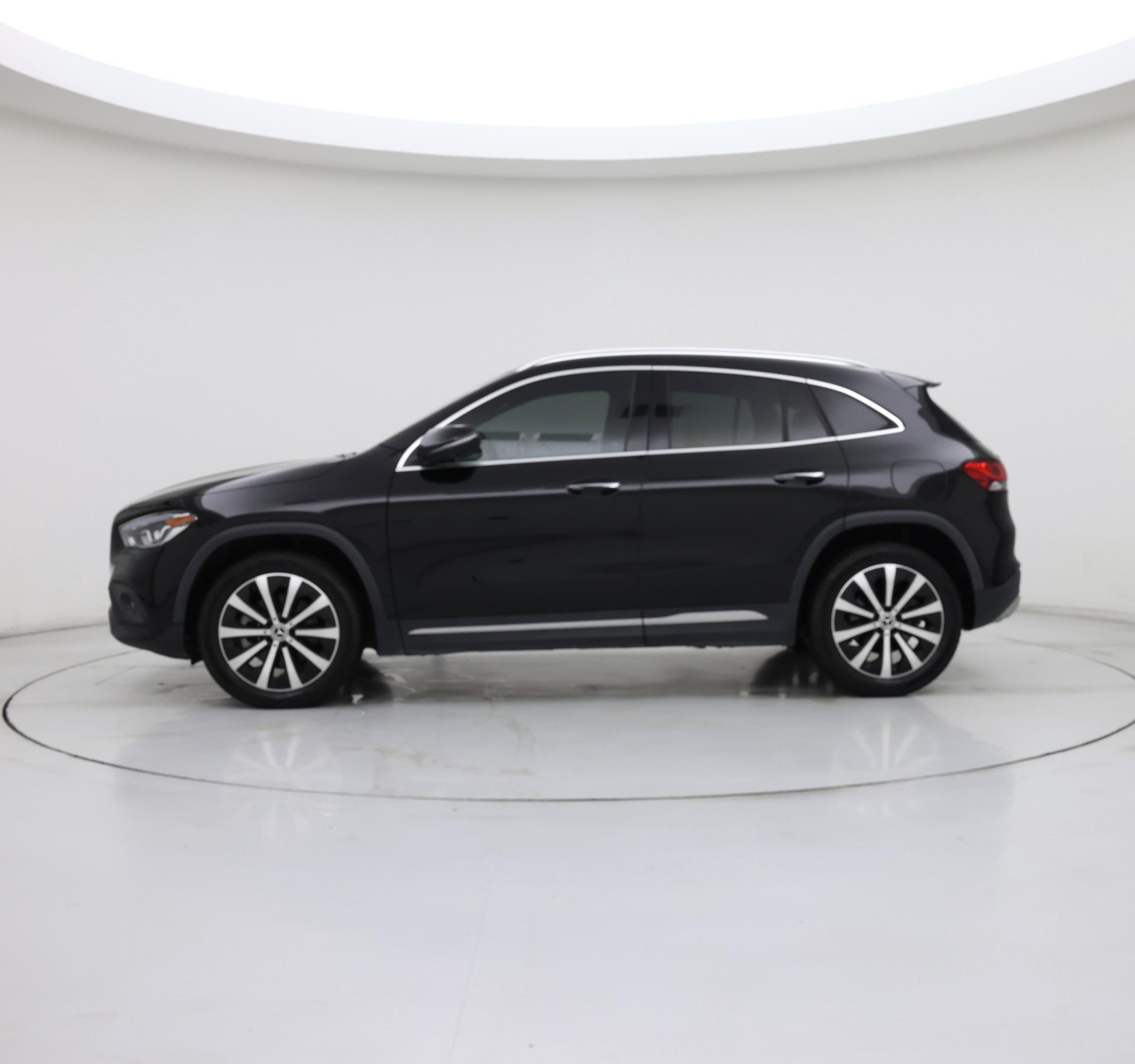 Thumbnail: 2023 Mercedes-Benz GLA - 3