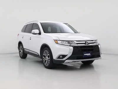 White 2017 Mitsubishi Outlander SEL