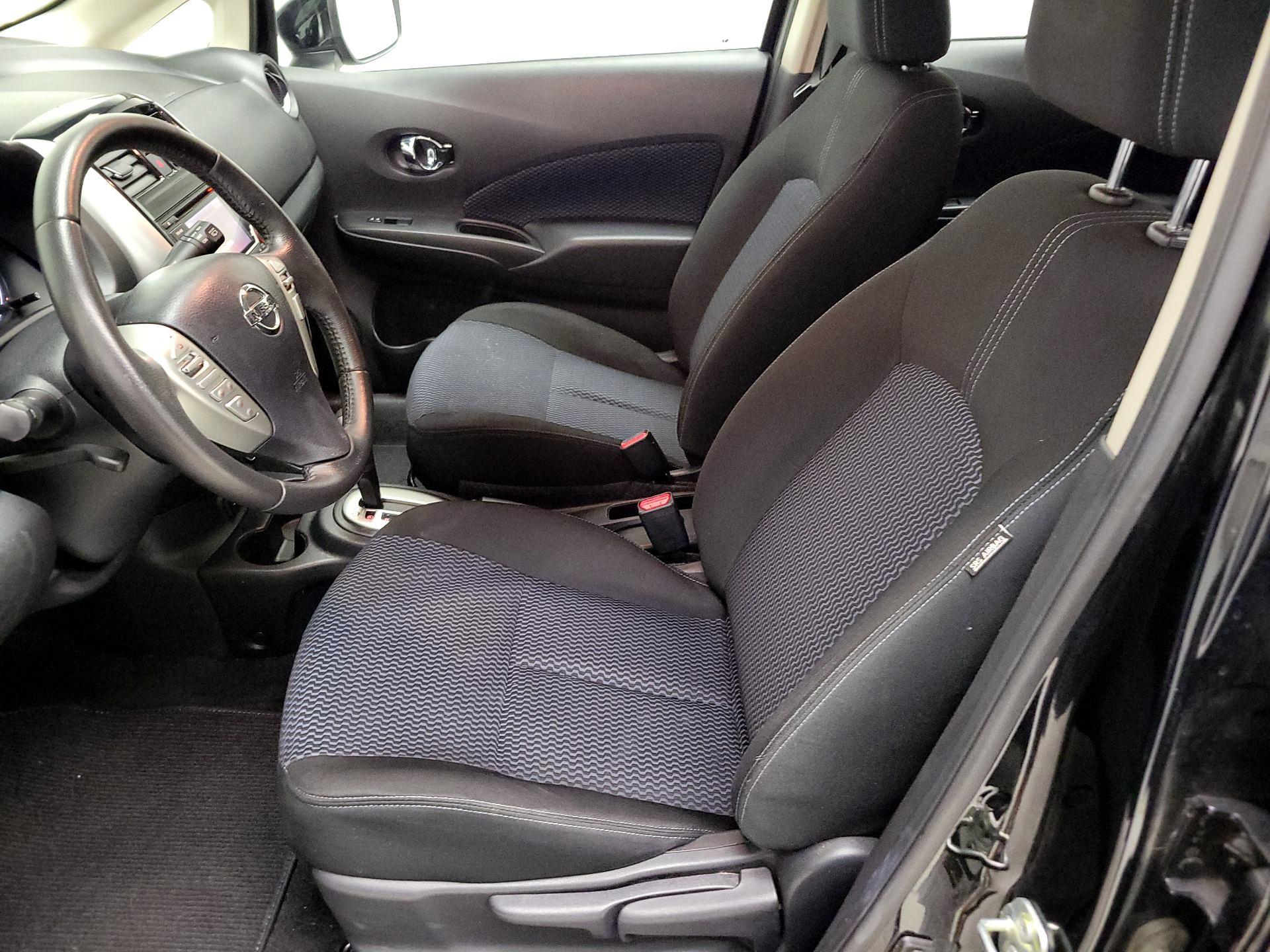 Thumbnail: 2017 Nissan Versa Note - 11