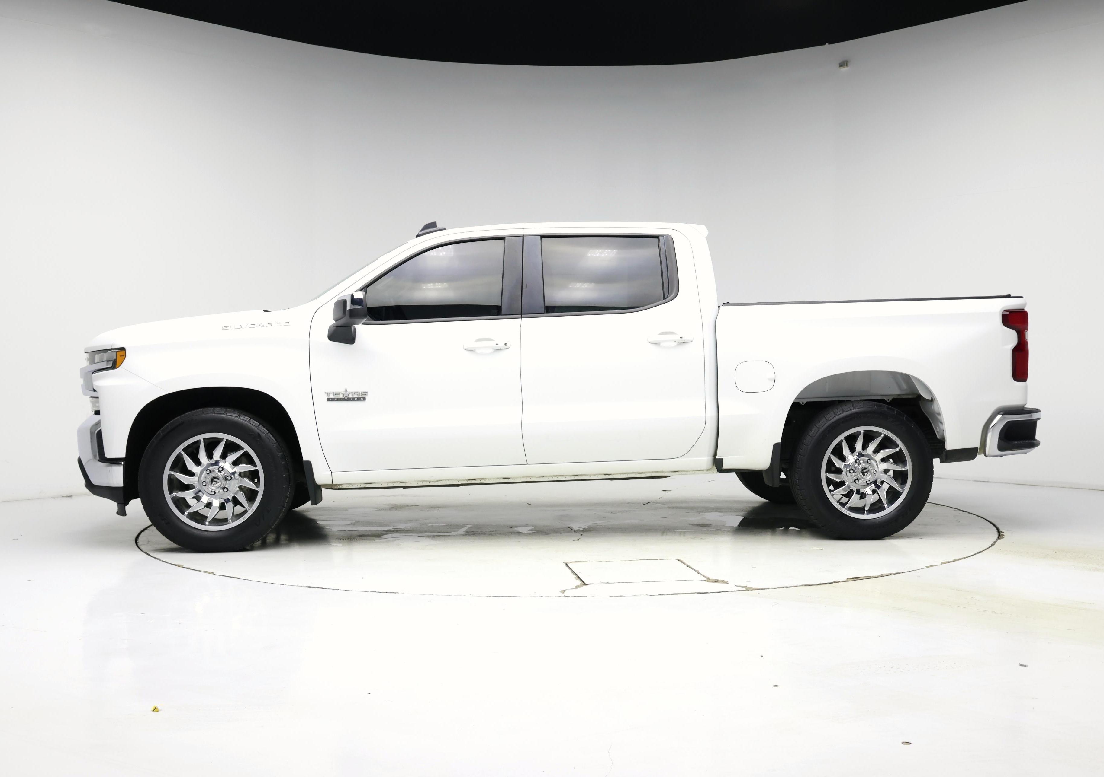 Thumbnail: 2019 Chevrolet Silverado 1500 - 3