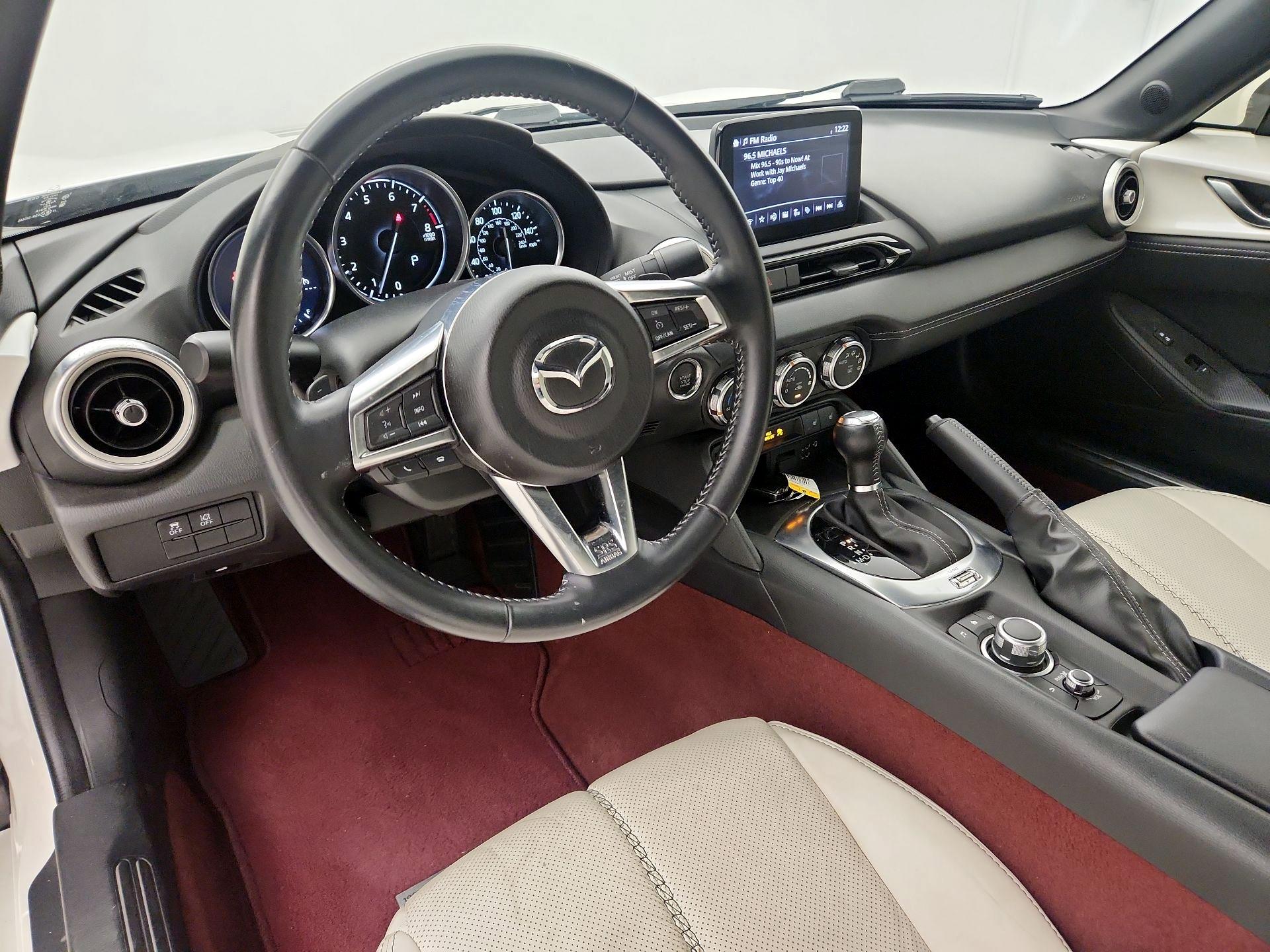 Thumbnail: 2020 Mazda MX-5 Miata - 8