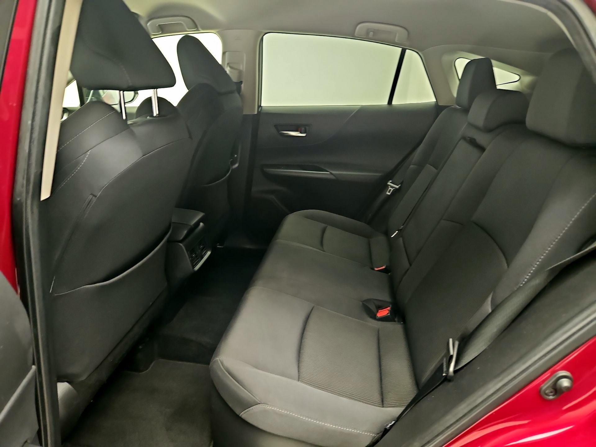 Thumbnail: 2022 Toyota Venza - 19