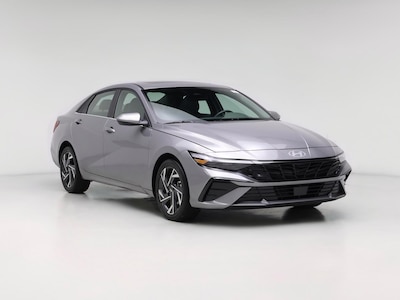 Gray 2025 Hyundai Elantra SEL Convenience