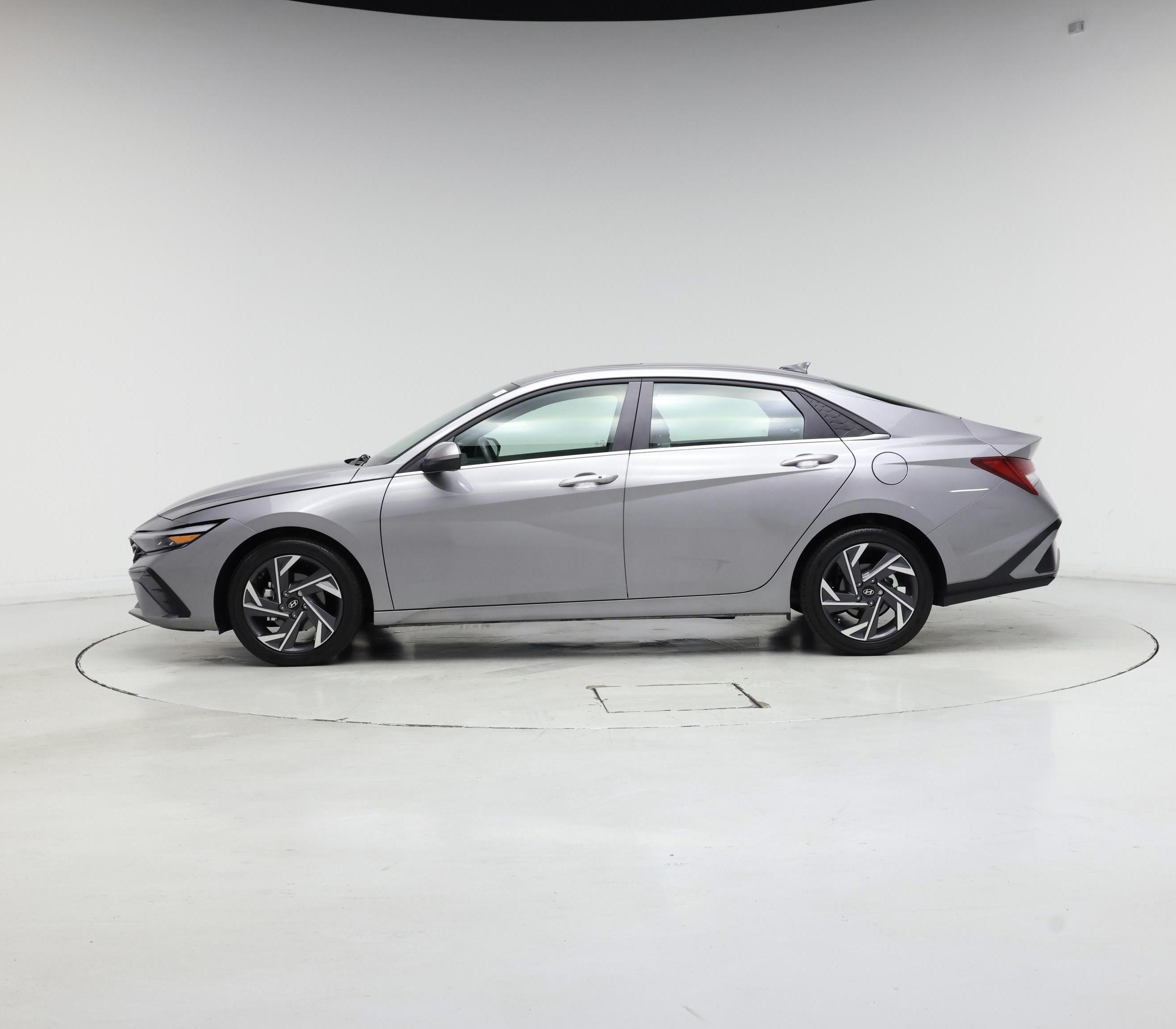 Thumbnail: 2025 Hyundai Elantra - 3