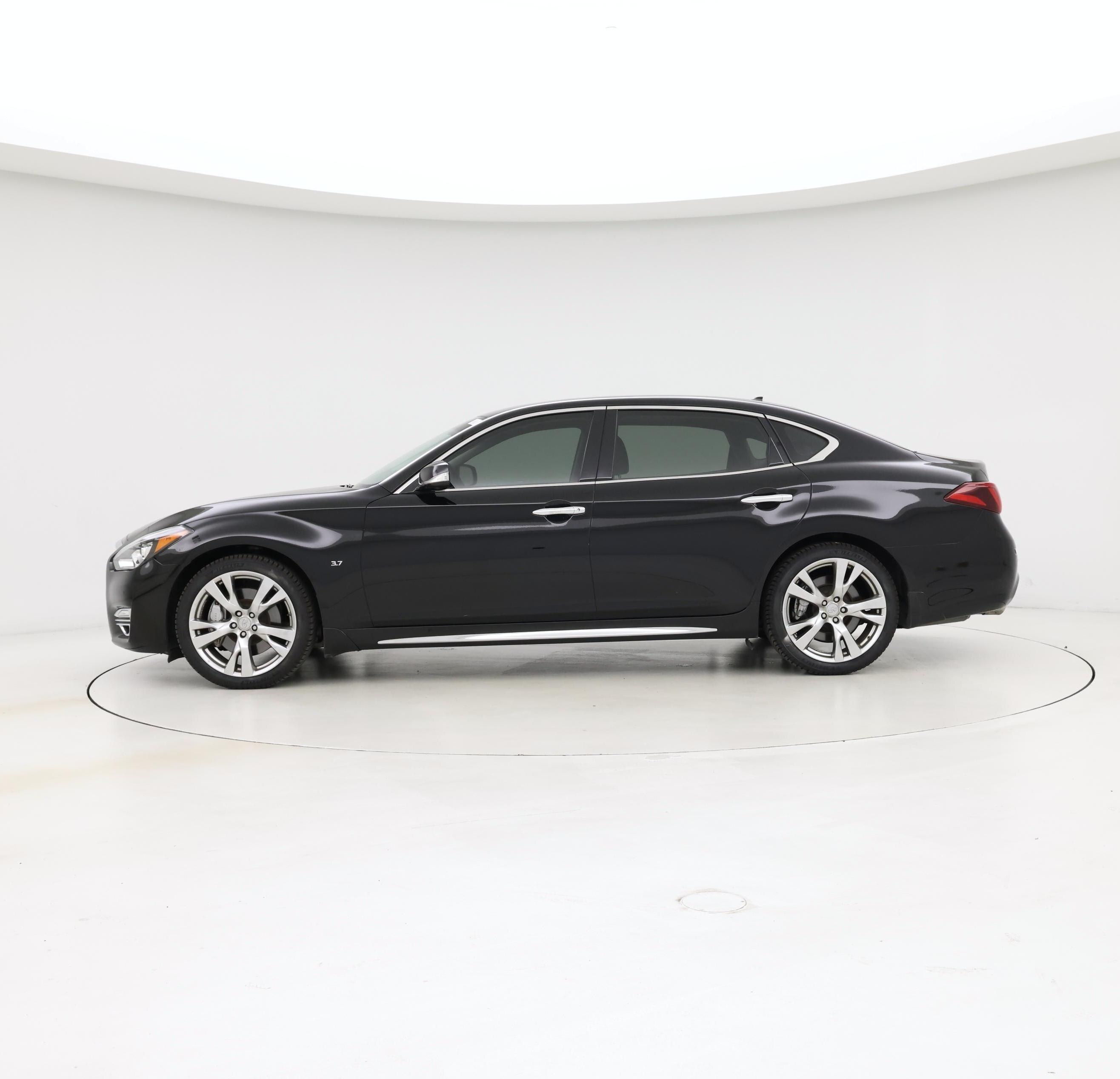 Thumbnail: 2016 INFINITI Q70 - 3