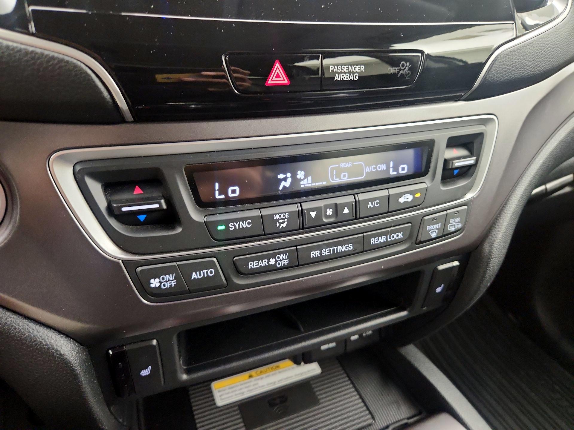Thumbnail: 2022 Honda Pilot - 16