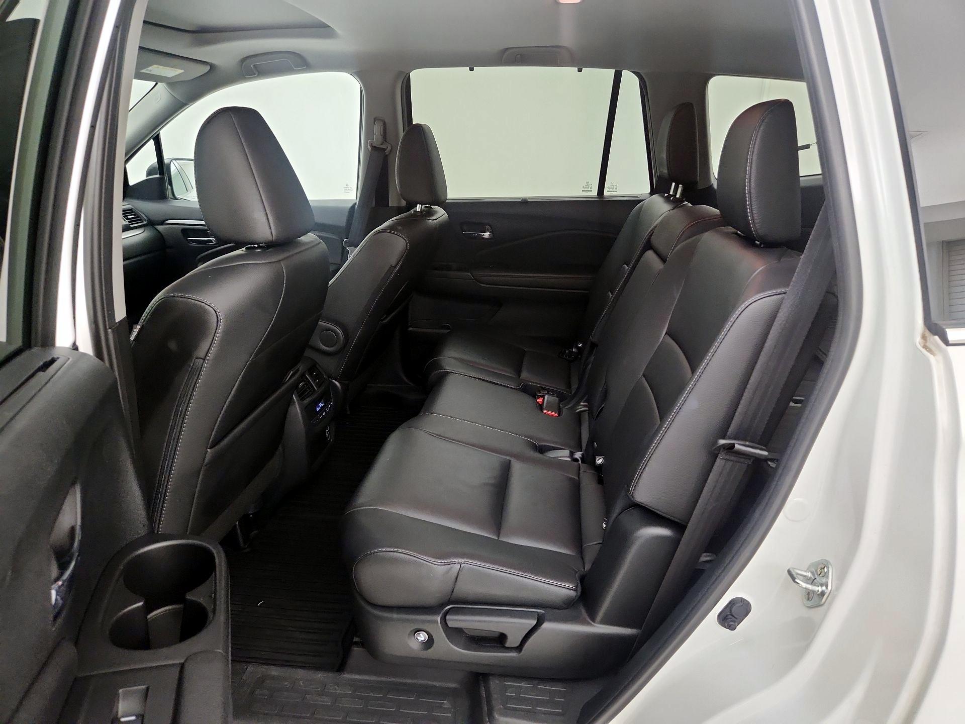 Thumbnail: 2022 Honda Pilot - 20