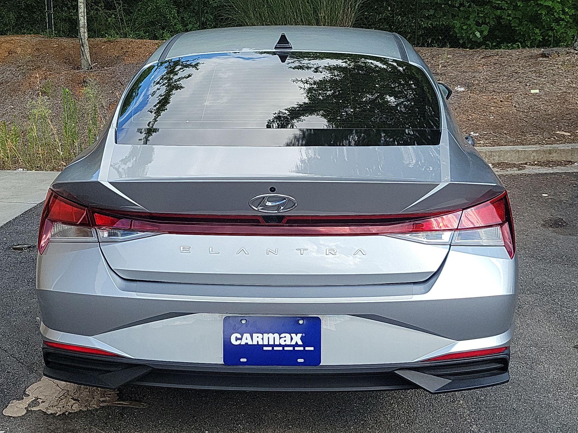 Thumbnail: 2023 Hyundai Elantra - 6