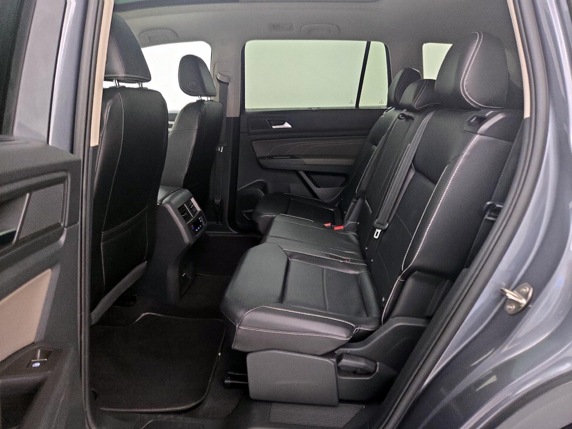 Thumbnail: 2022 Volkswagen Atlas - 20