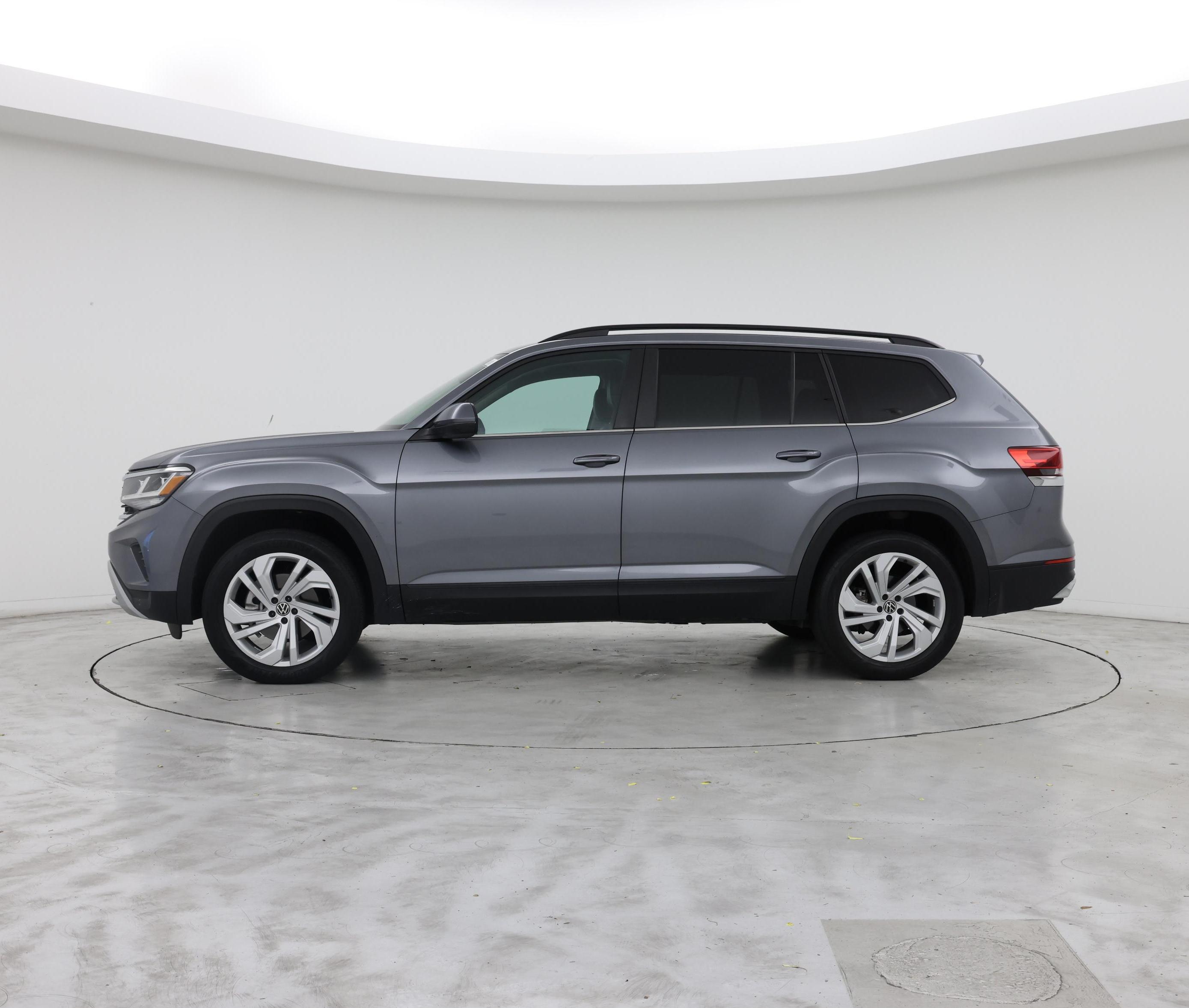 Thumbnail: 2022 Volkswagen Atlas - 3