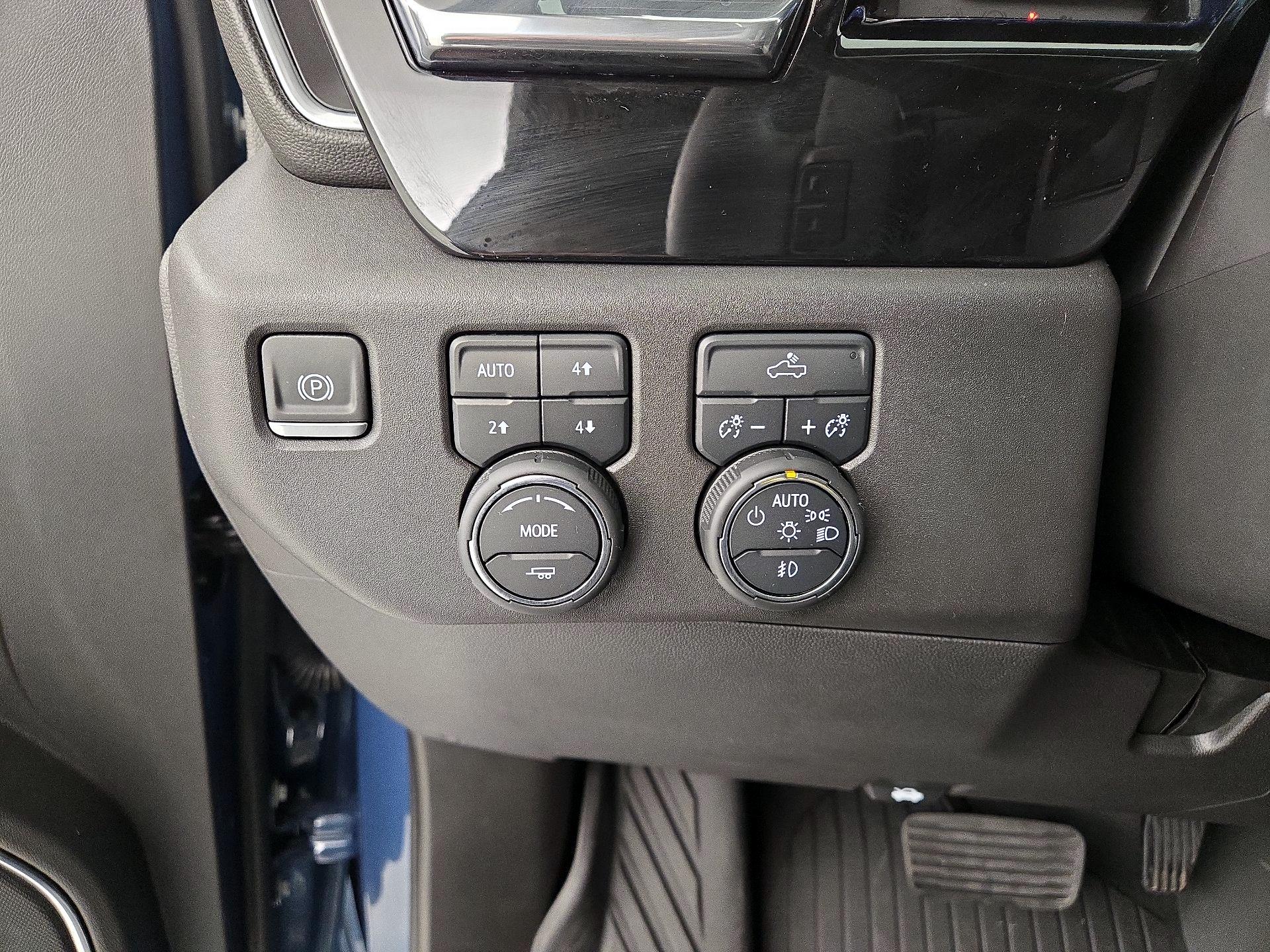 Thumbnail: 2024 Chevrolet Silverado 1500 - 13