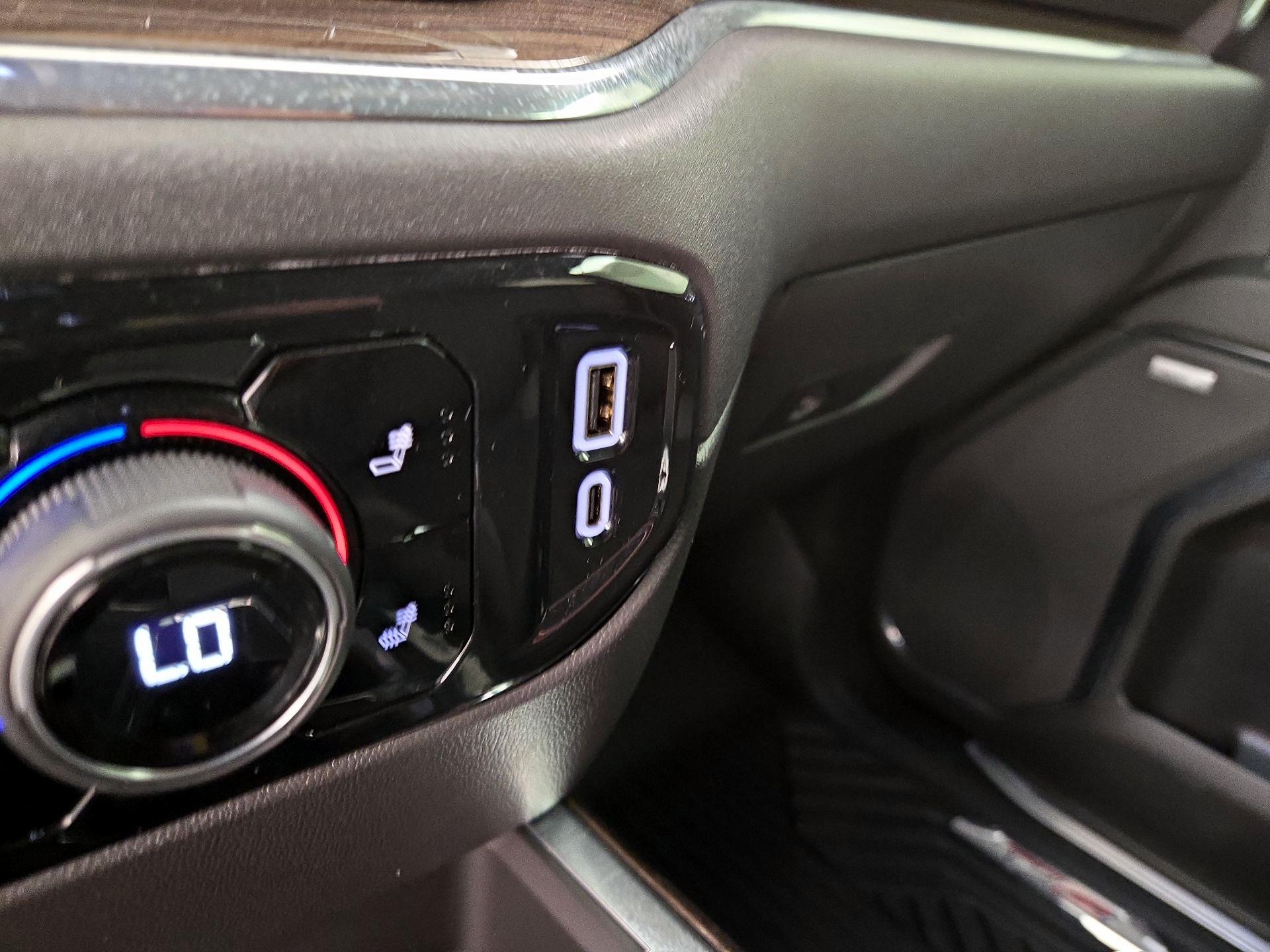 Thumbnail: 2024 Chevrolet Silverado 1500 - 19