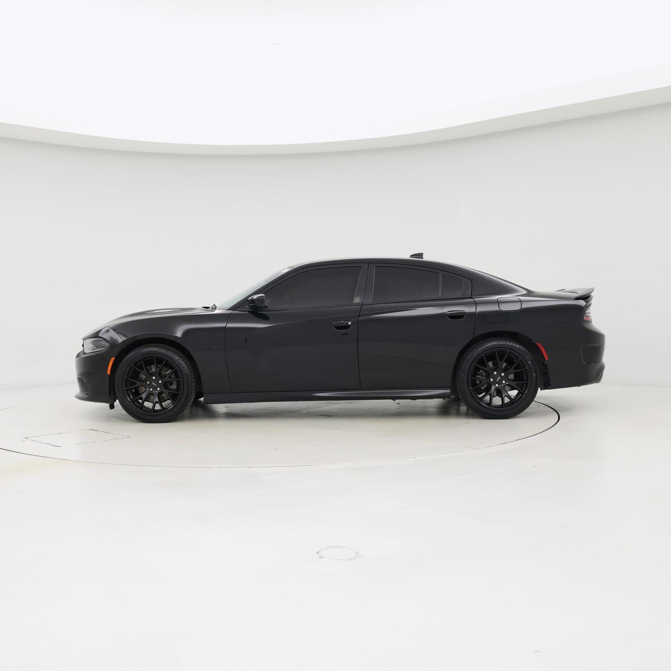 Thumbnail: 2020 Dodge Charger - 3