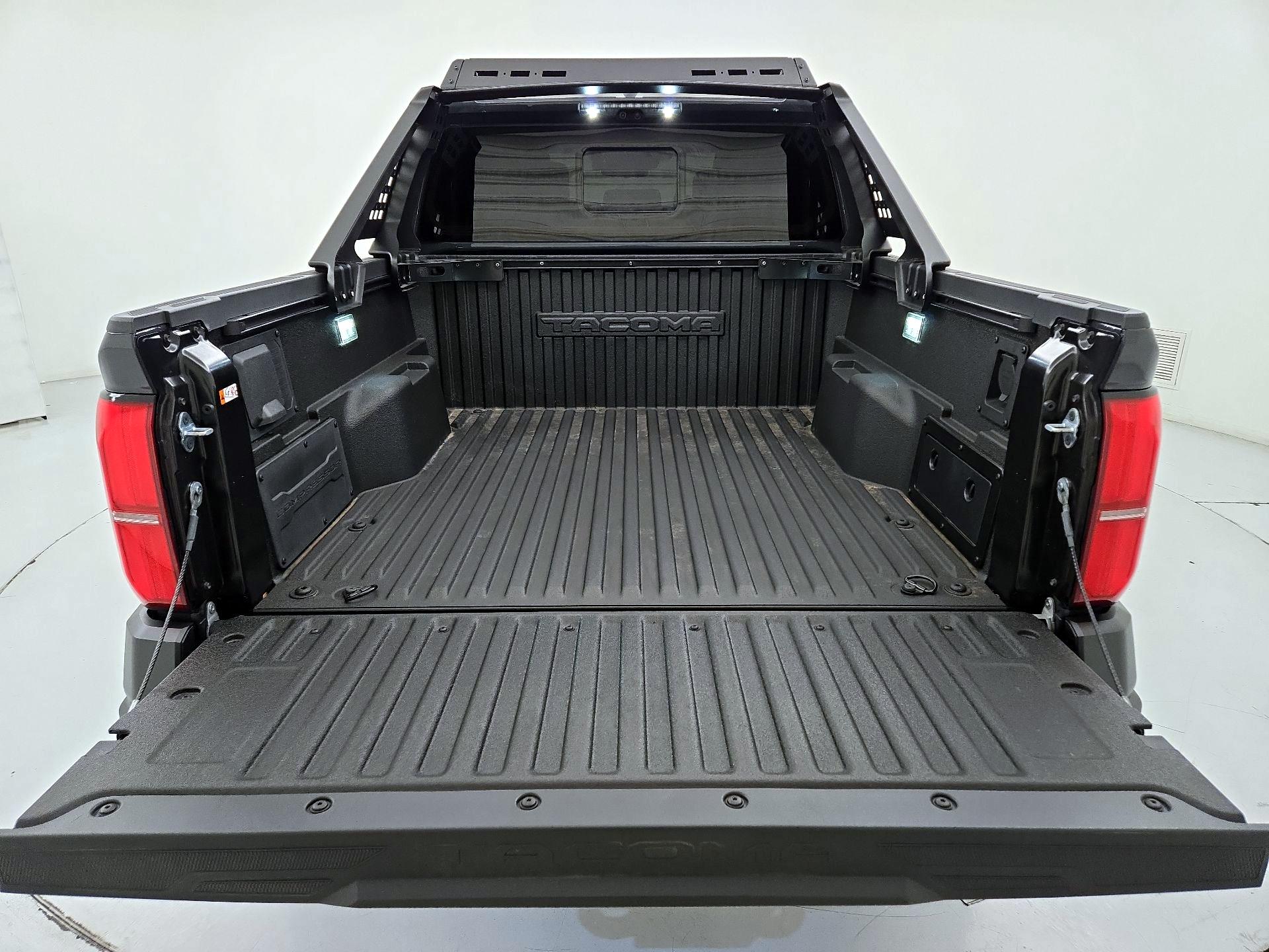Thumbnail: 2024 Toyota Tacoma - 20