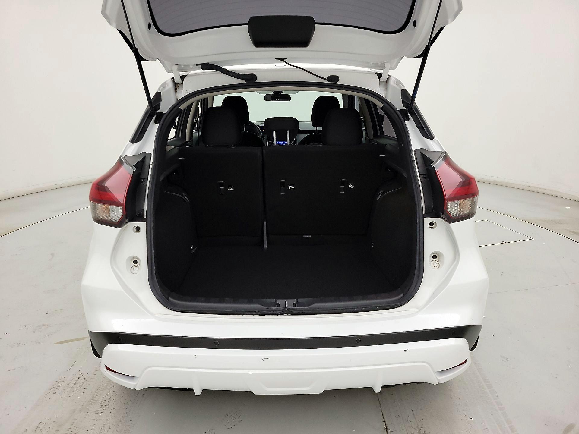 Thumbnail: 2022 Nissan Kicks - 20