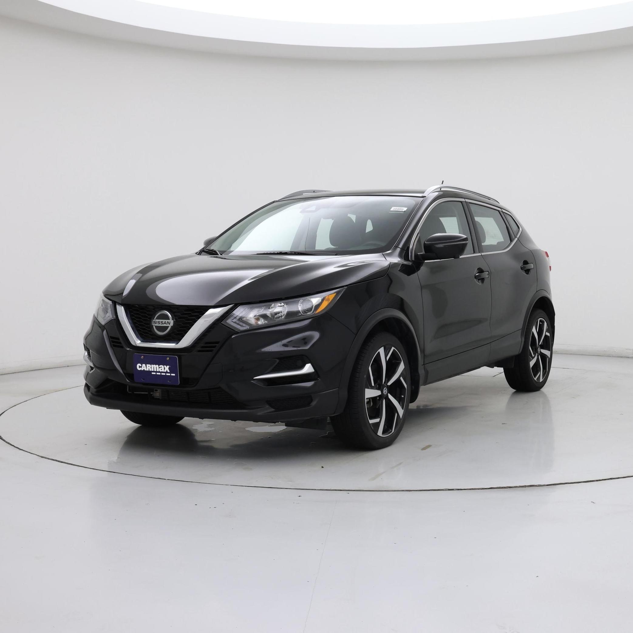 Thumbnail: 2022 Nissan Rogue Sport - 4