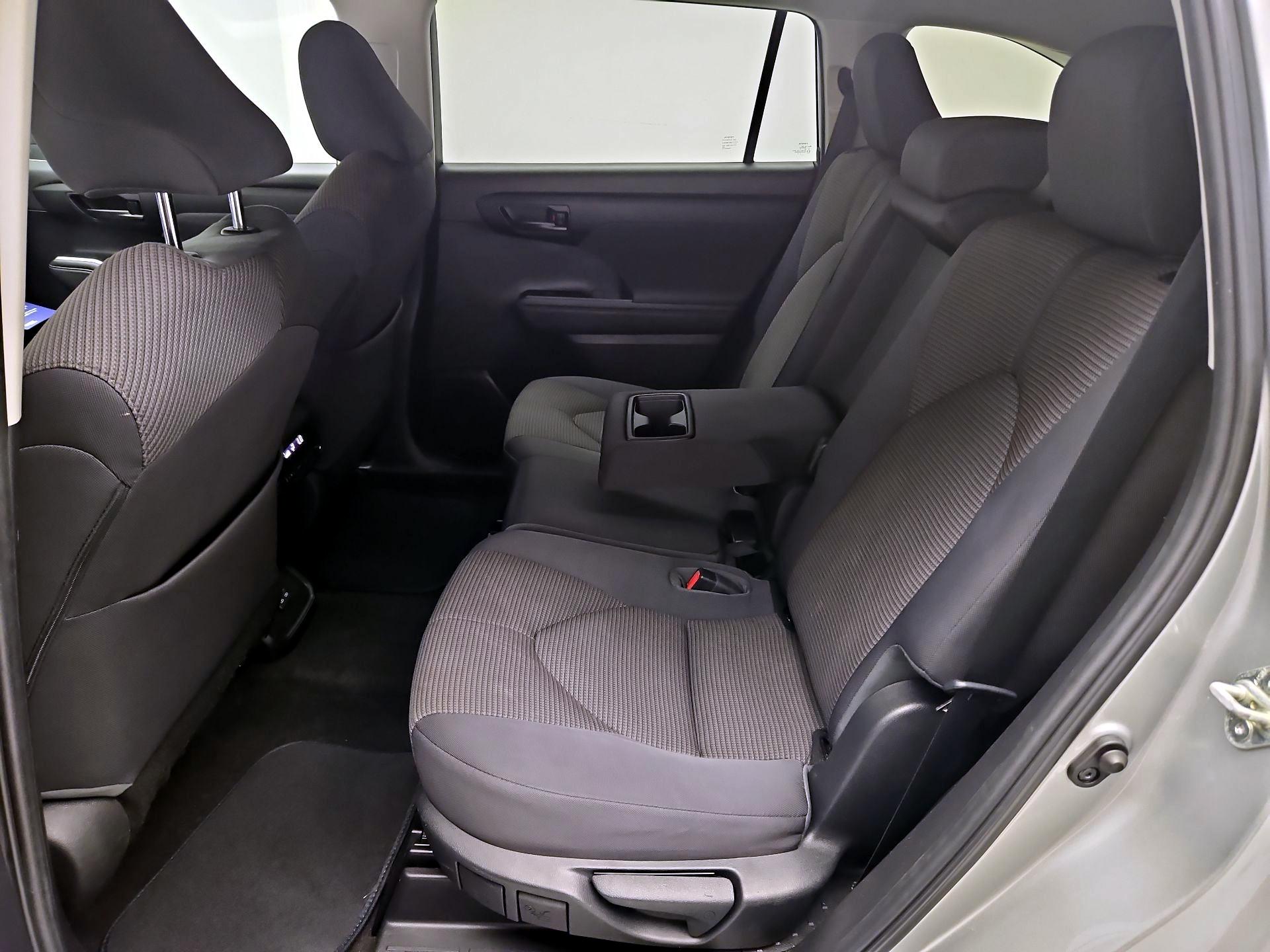 Thumbnail: 2023 Toyota Highlander - 19