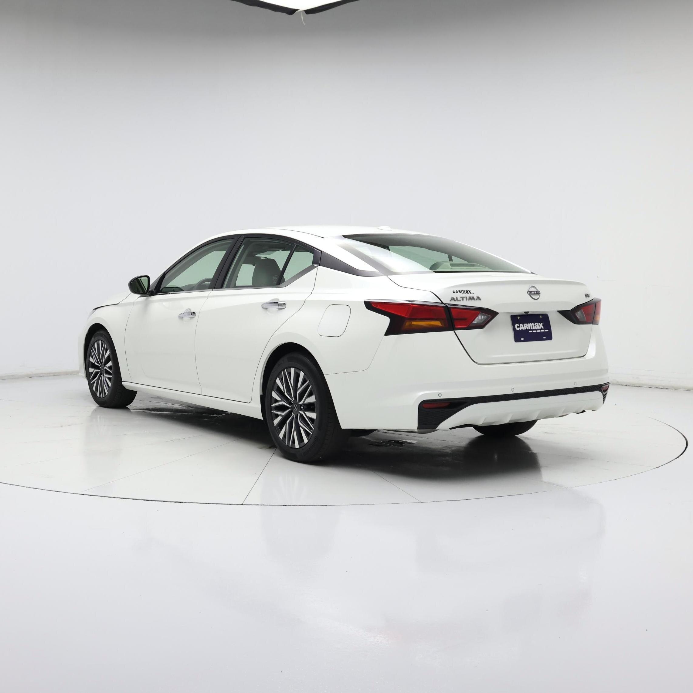 Thumbnail: 2024 Nissan Altima - 2