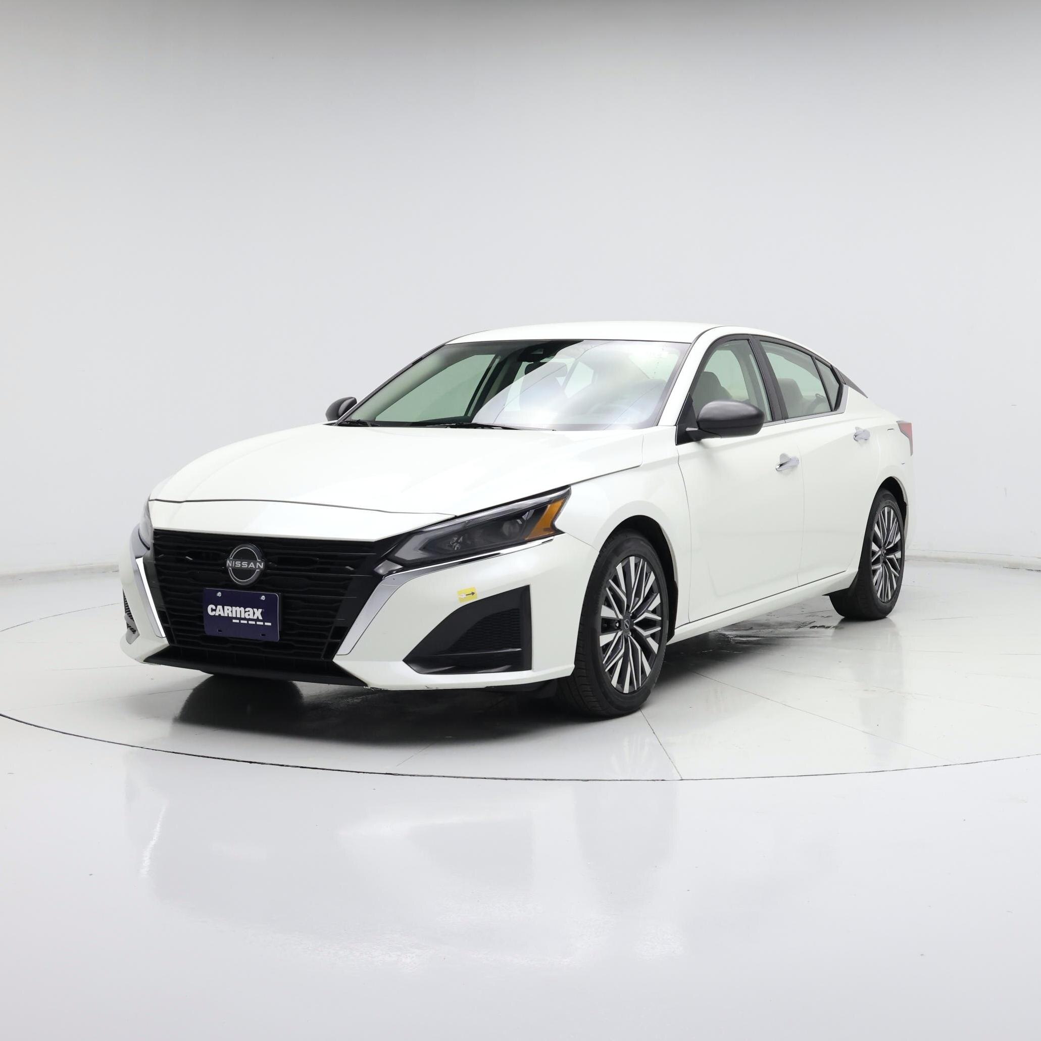 Thumbnail: 2024 Nissan Altima - 4
