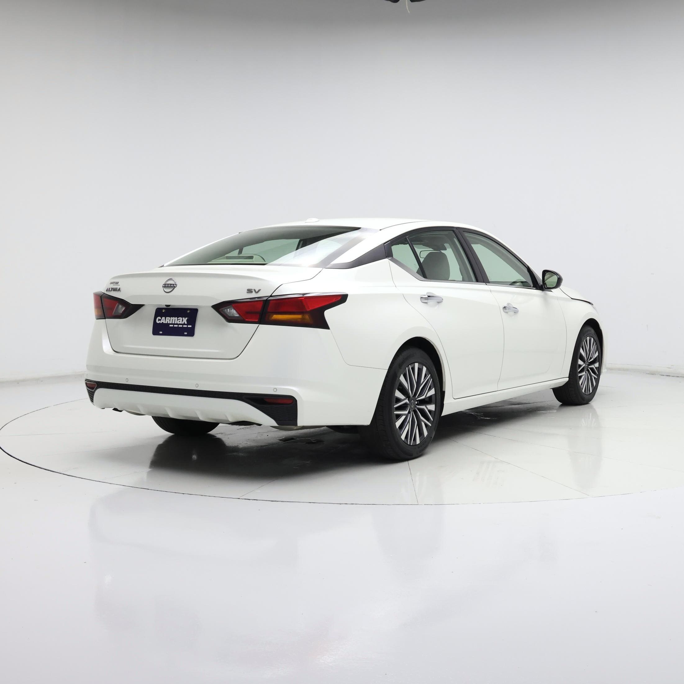 Thumbnail: 2024 Nissan Altima - 8