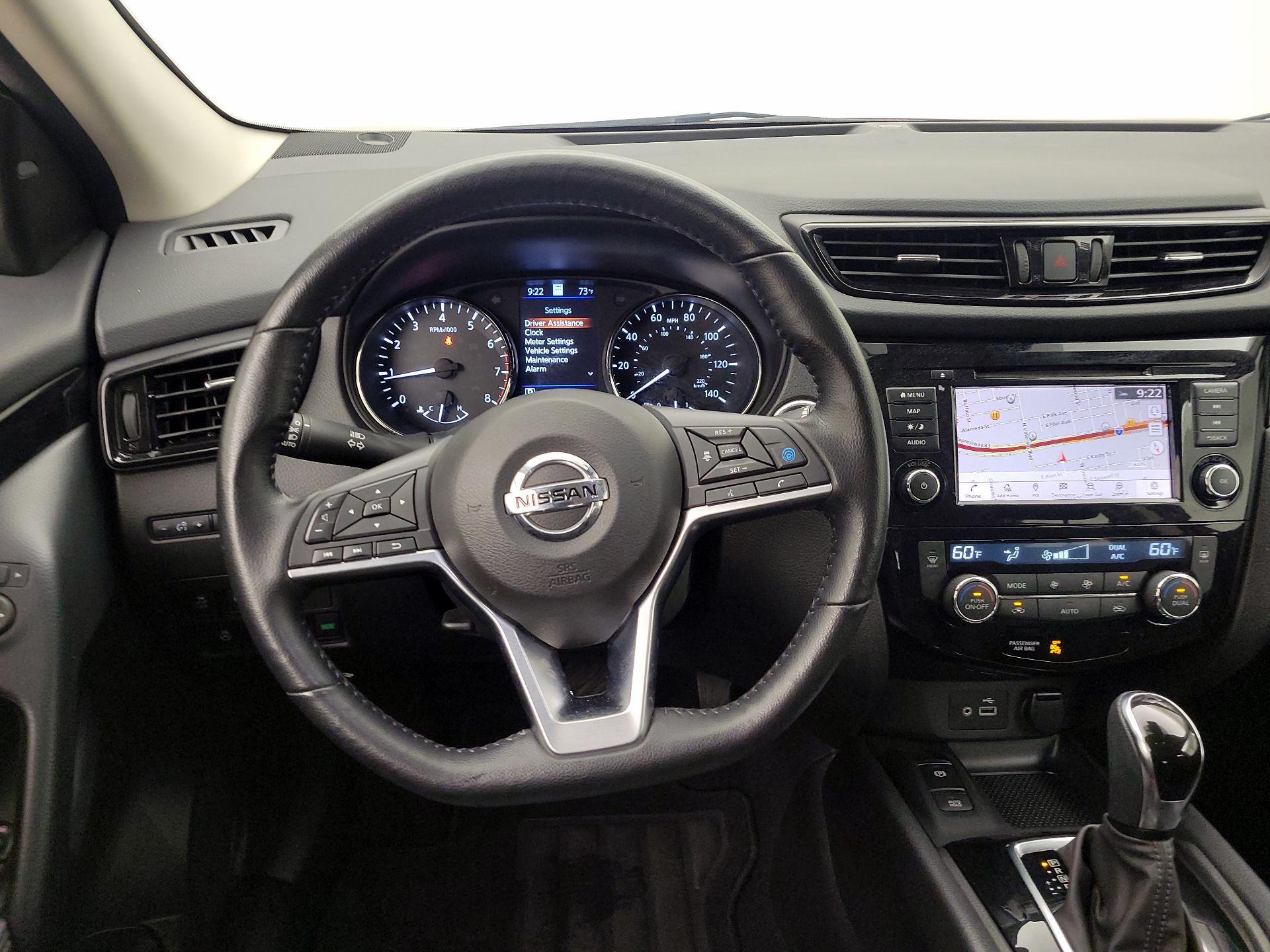 Thumbnail: 2022 Nissan Rogue Sport - 10