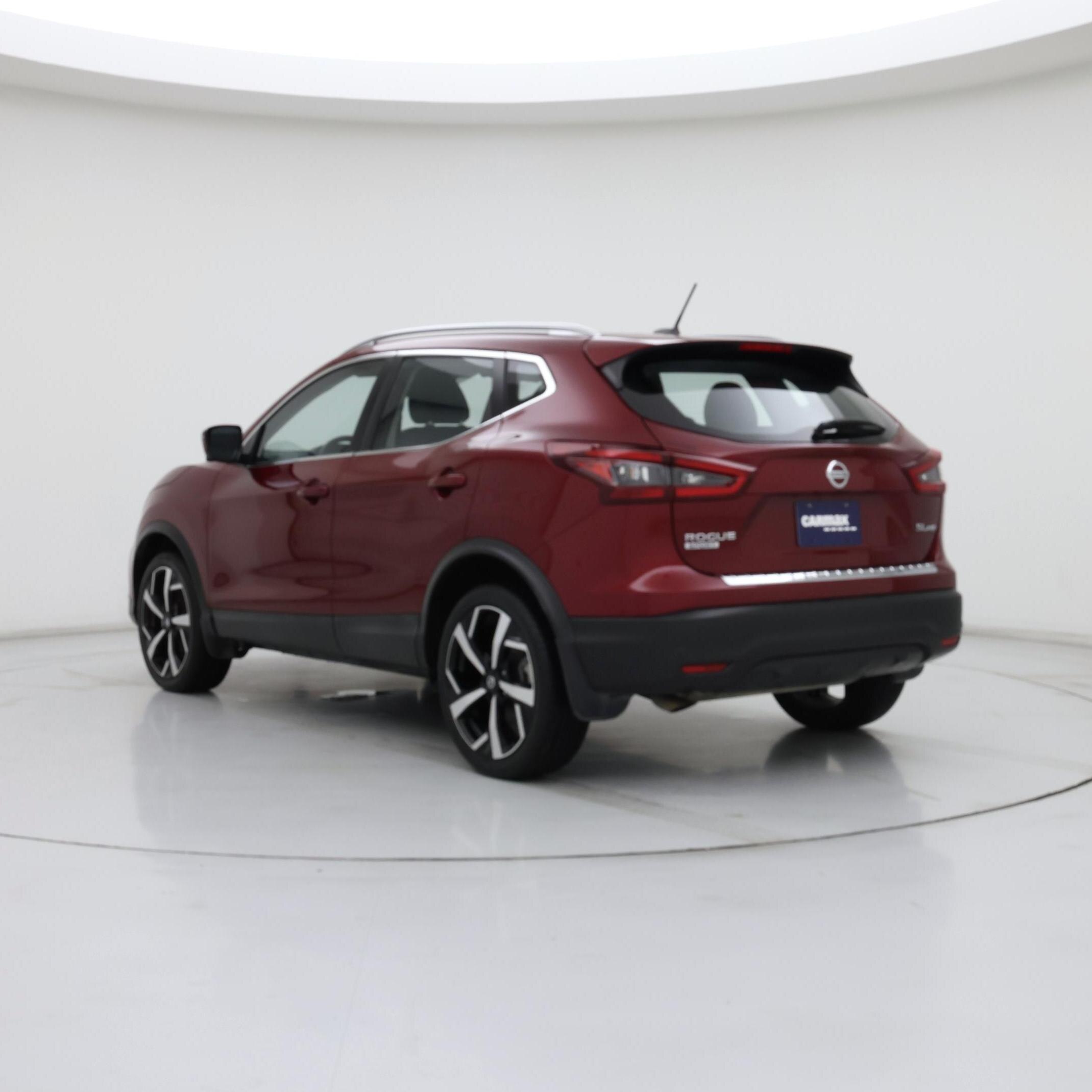 Thumbnail: 2022 Nissan Rogue Sport - 2