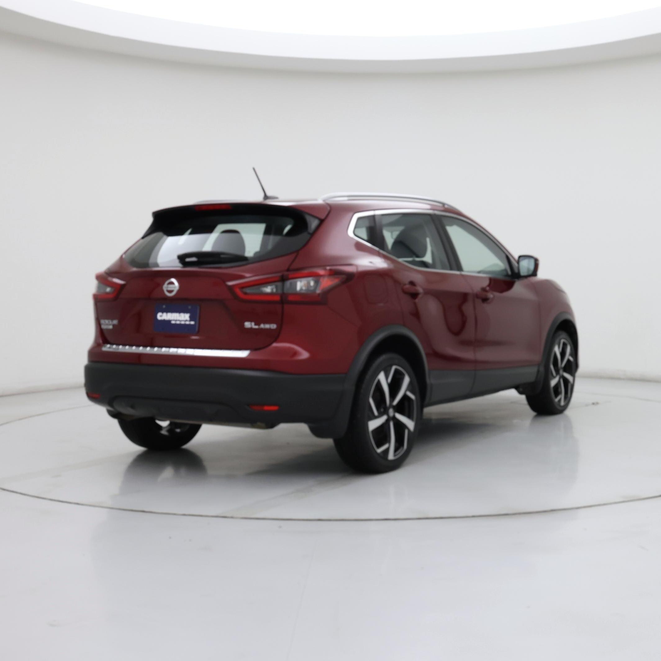 Thumbnail: 2022 Nissan Rogue Sport - 8