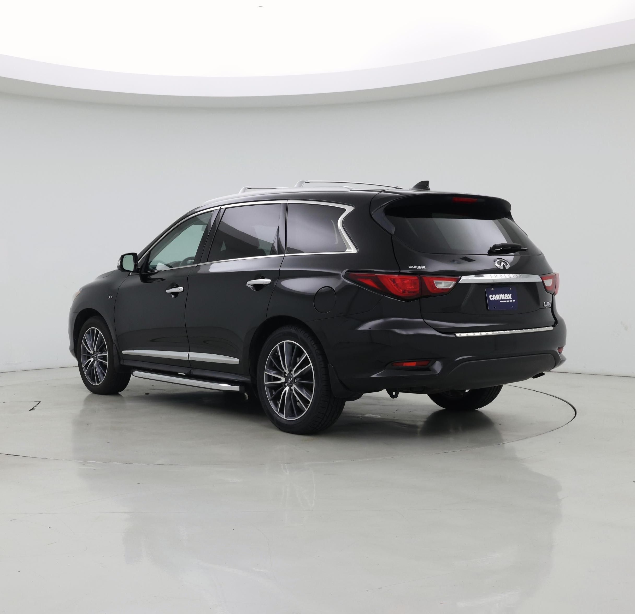 Thumbnail: 2017 INFINITI QX60 - 2