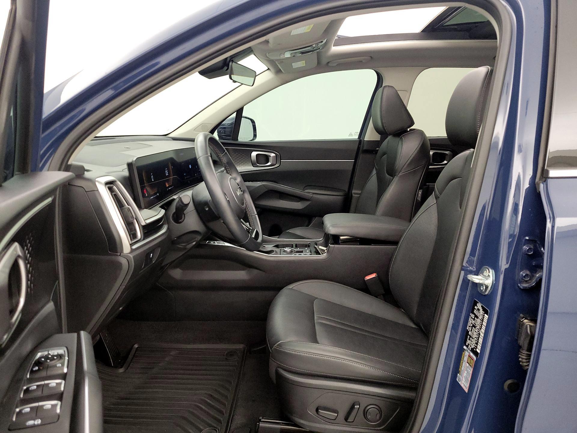 Thumbnail: 2024 Kia Sorento - 11