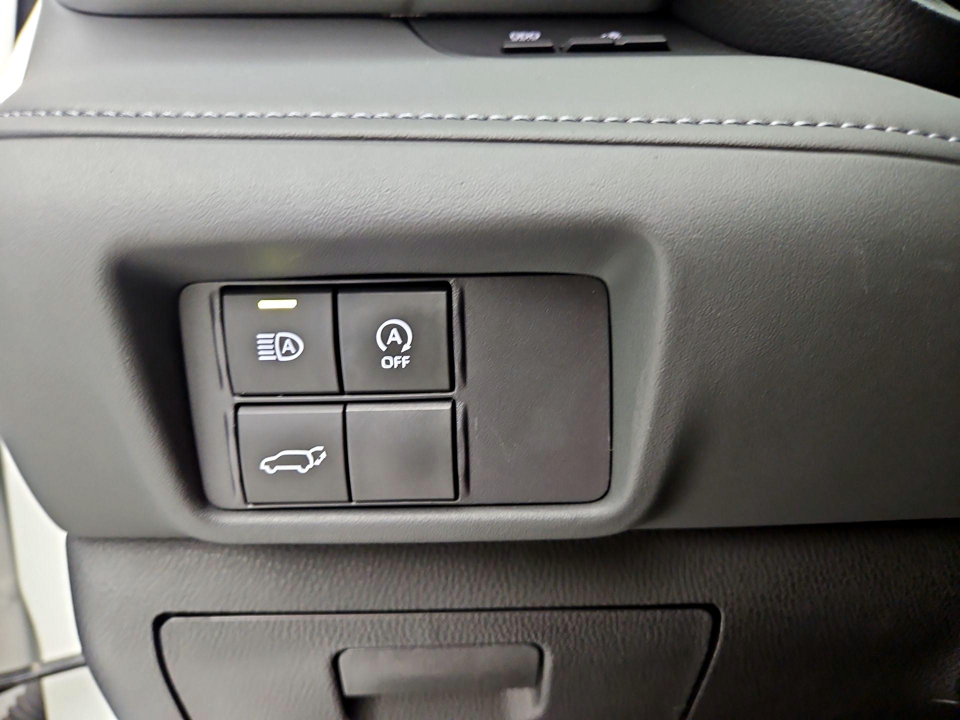 Thumbnail: 2024 Toyota Highlander - 13