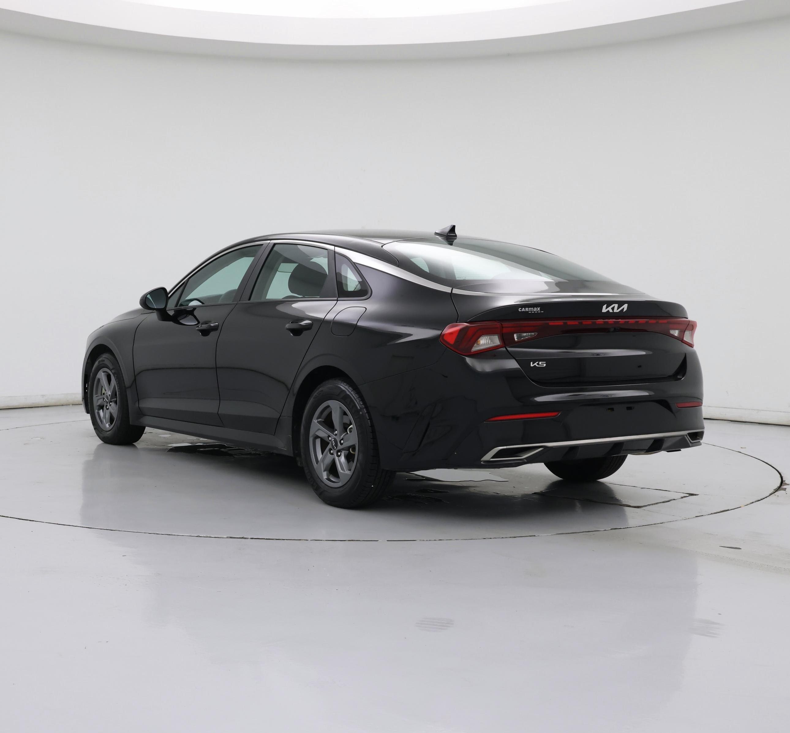 Thumbnail: 2023 Kia K5 - 2