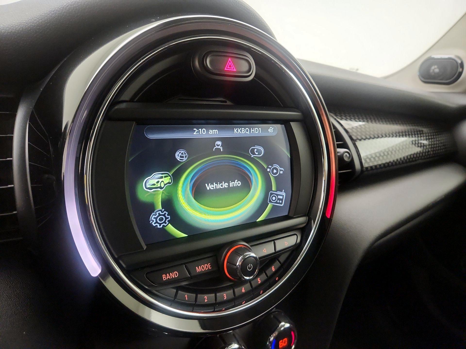 Thumbnail: 2017 MINI Cooper Hardtop - 15