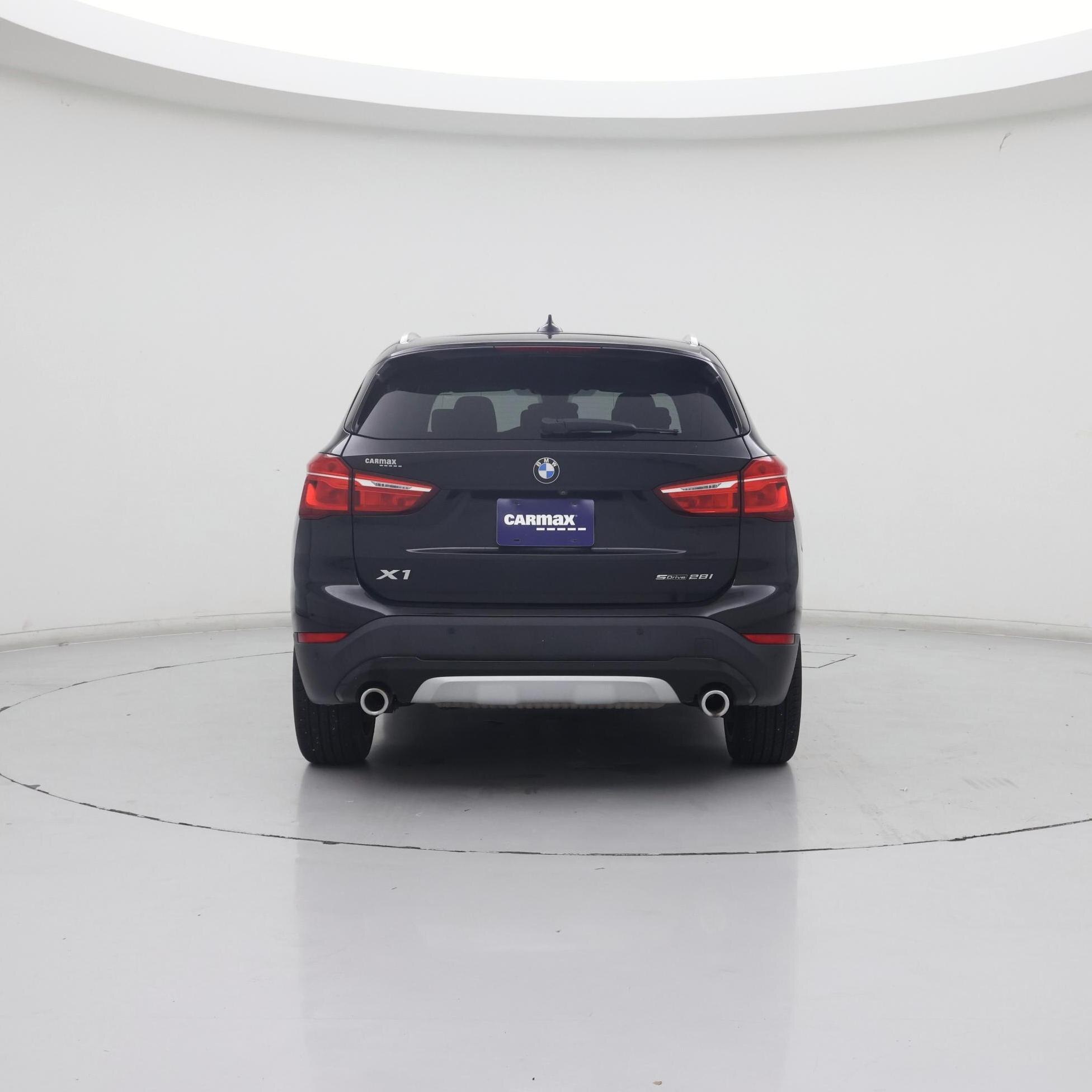 Thumbnail: 2022 BMW X1 - 6