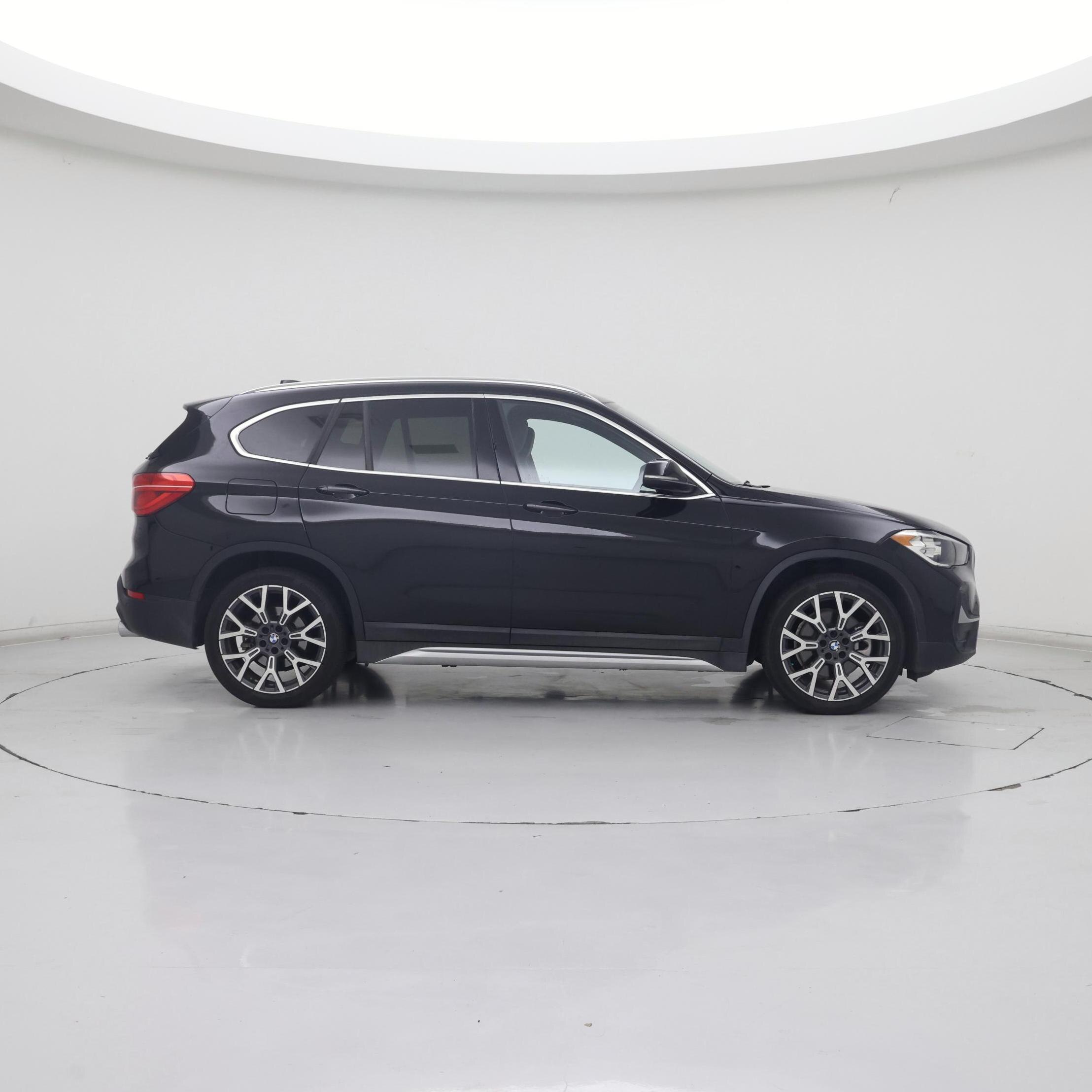 Thumbnail: 2022 BMW X1 - 7