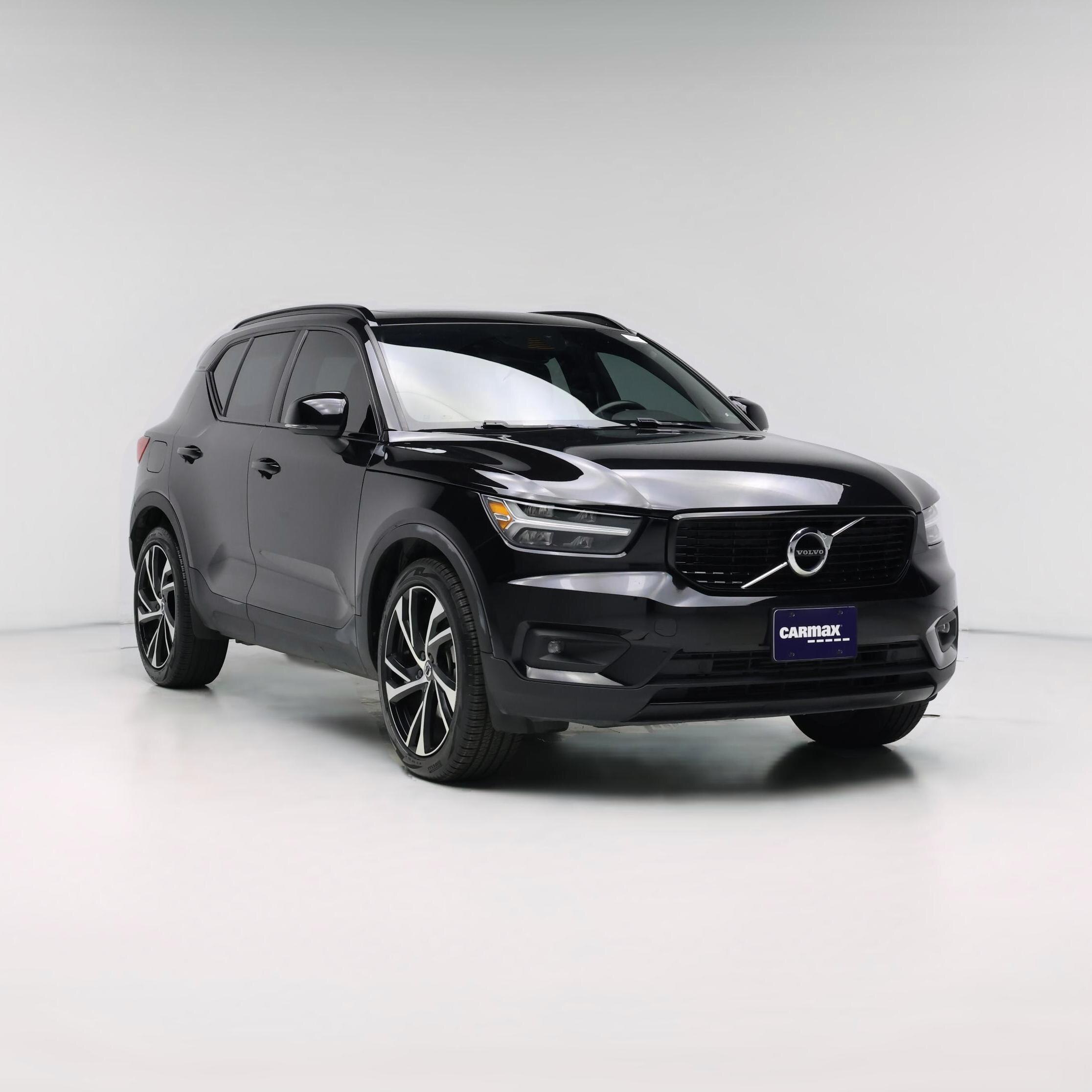 Thumbnail: 2020 Volvo XC40 - 1