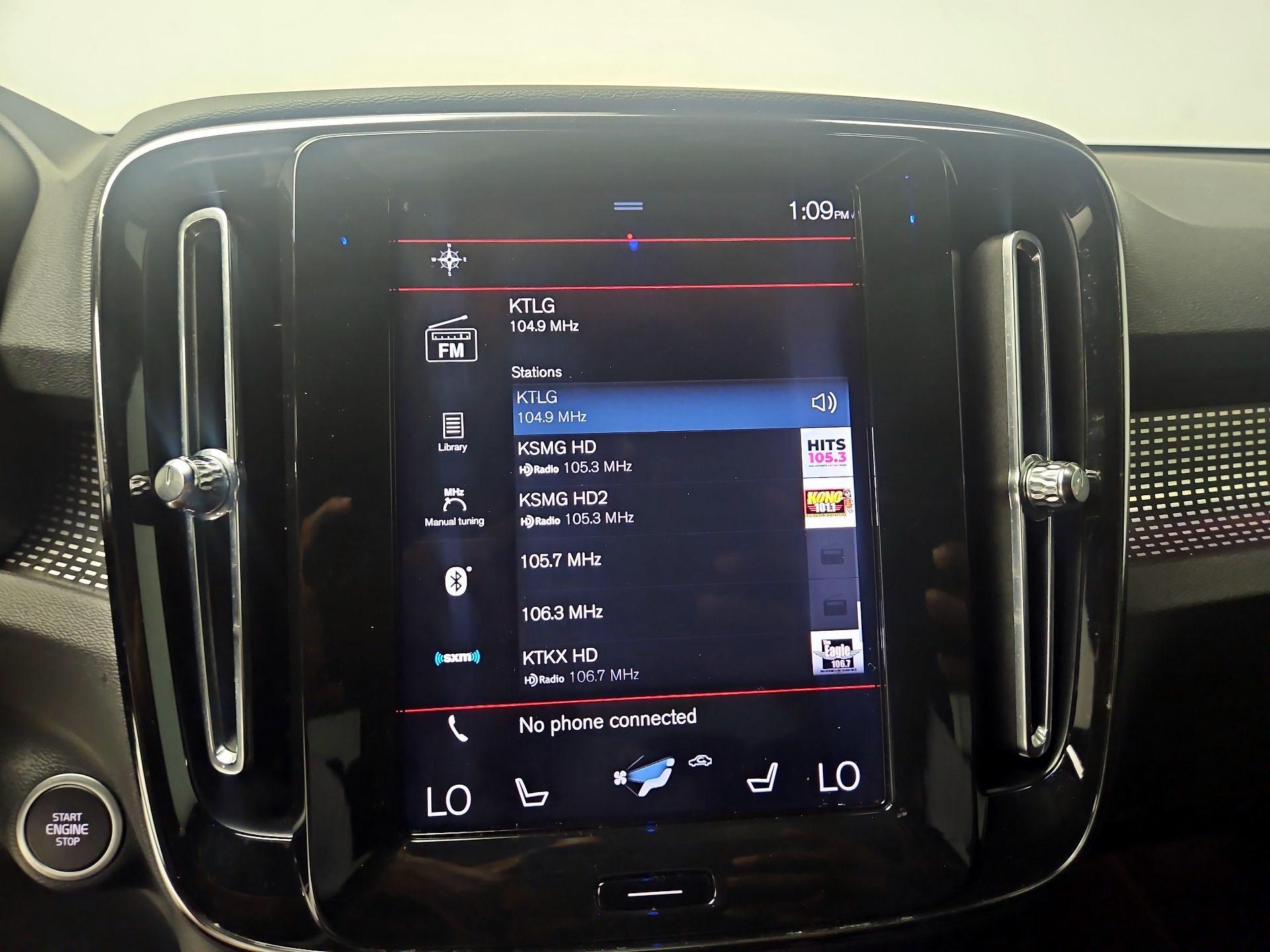 Thumbnail: 2020 Volvo XC40 - 16