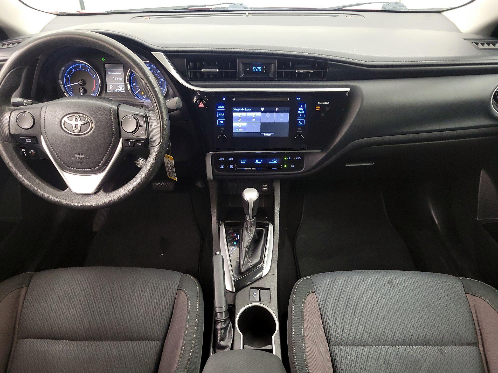 Thumbnail: 2017 Toyota Corolla - 9