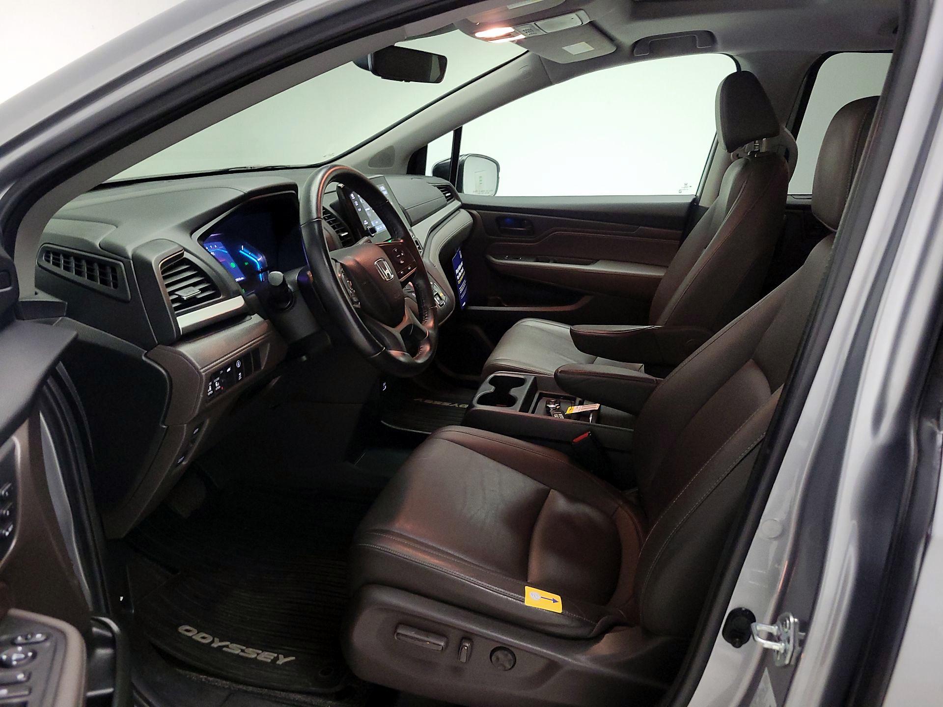 Thumbnail: 2022 Honda Odyssey - 11