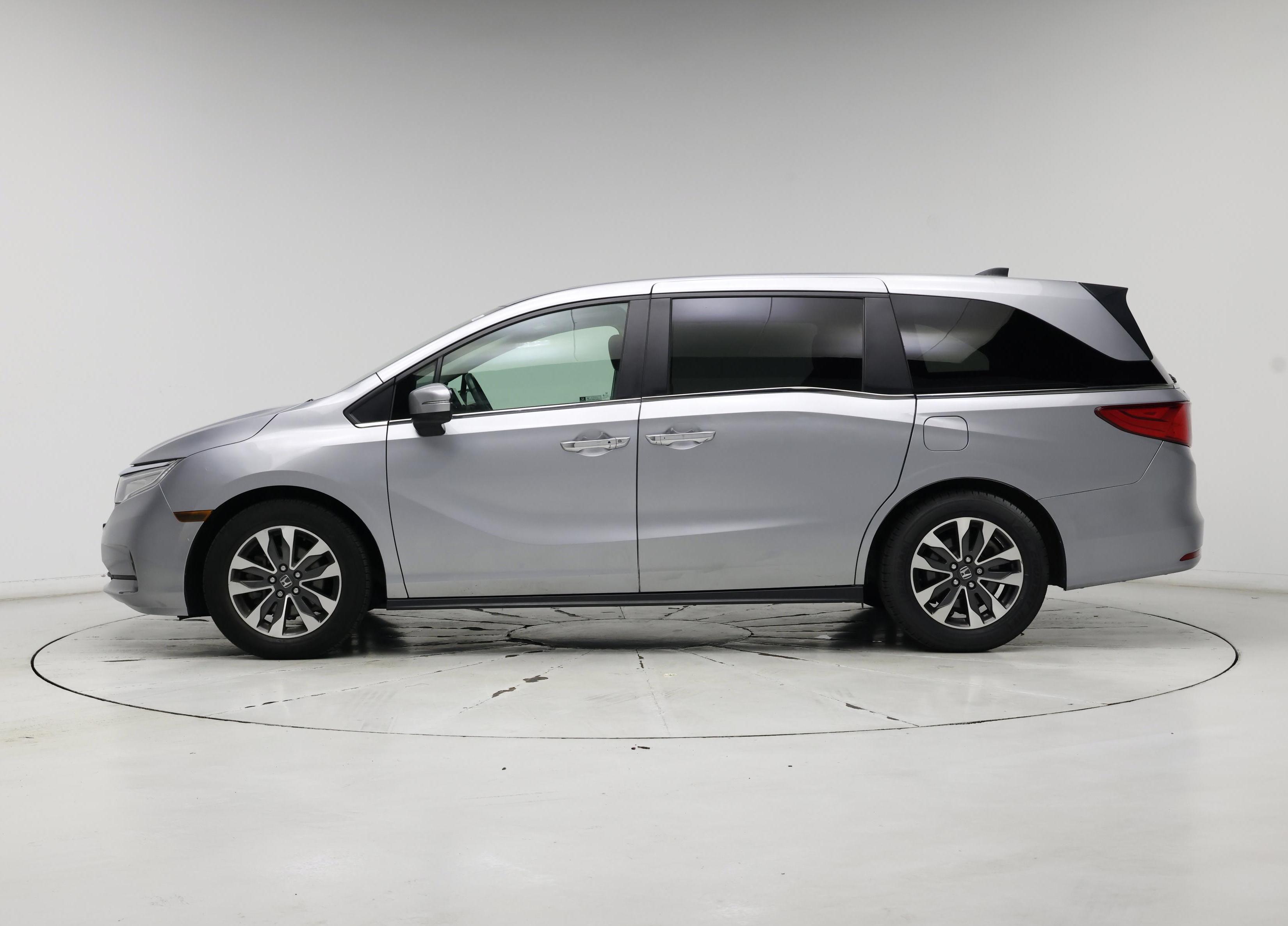 Thumbnail: 2022 Honda Odyssey - 3