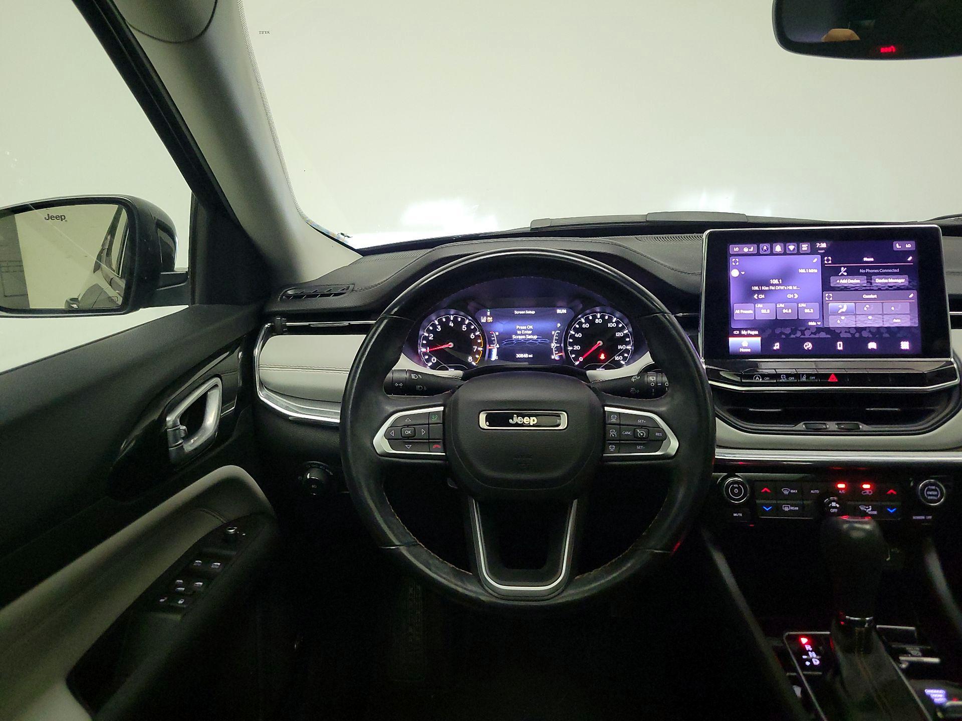 Thumbnail: 2022 Jeep Compass - 10