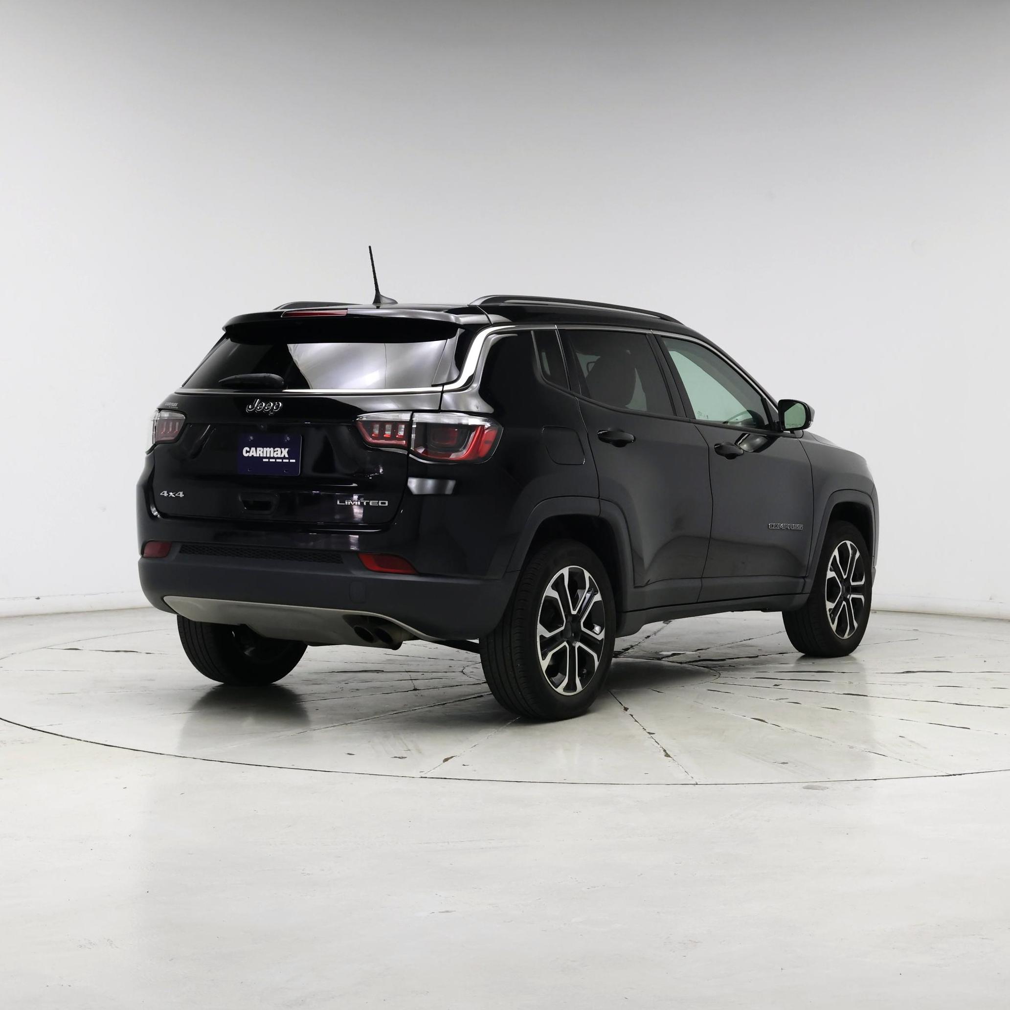Thumbnail: 2022 Jeep Compass - 8