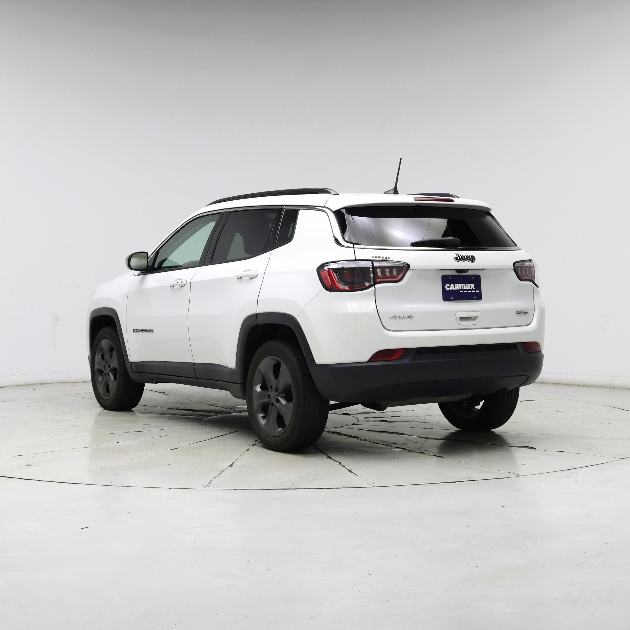 Thumbnail: 2022 Jeep Compass - 2