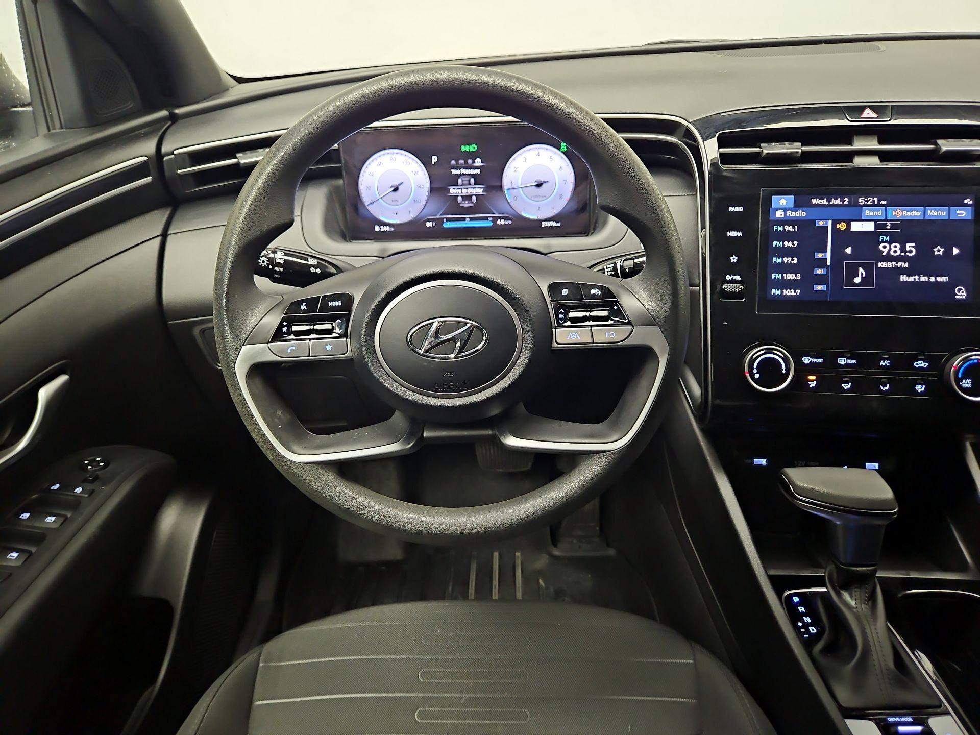 Thumbnail: 2023 Hyundai Santa Cruz - 10