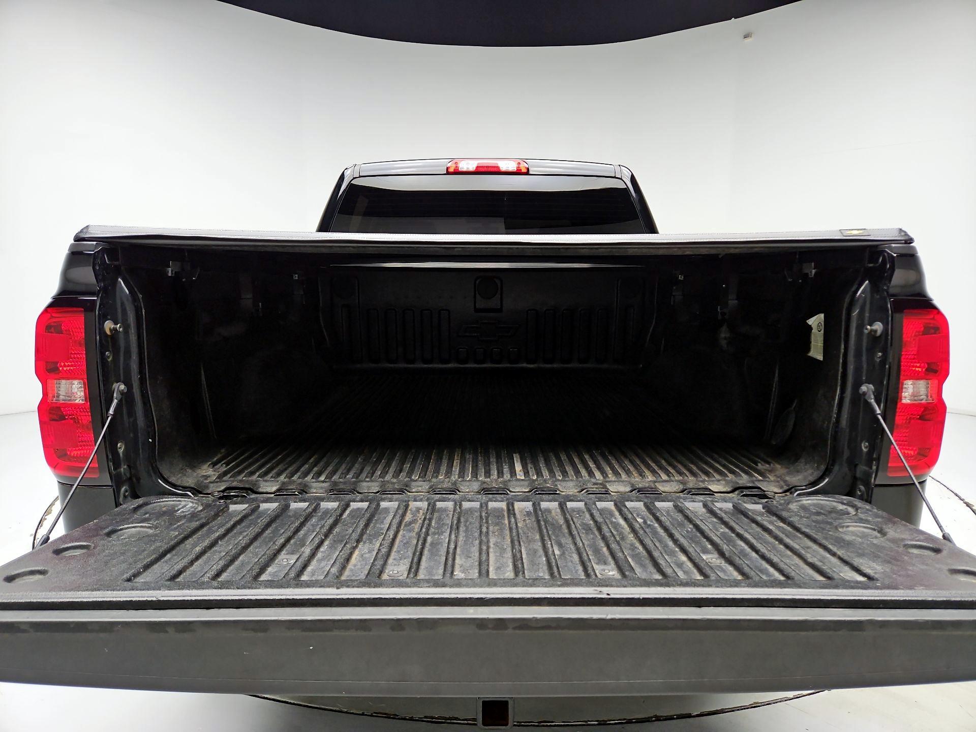 Thumbnail: 2017 Chevrolet Silverado 1500 - 20