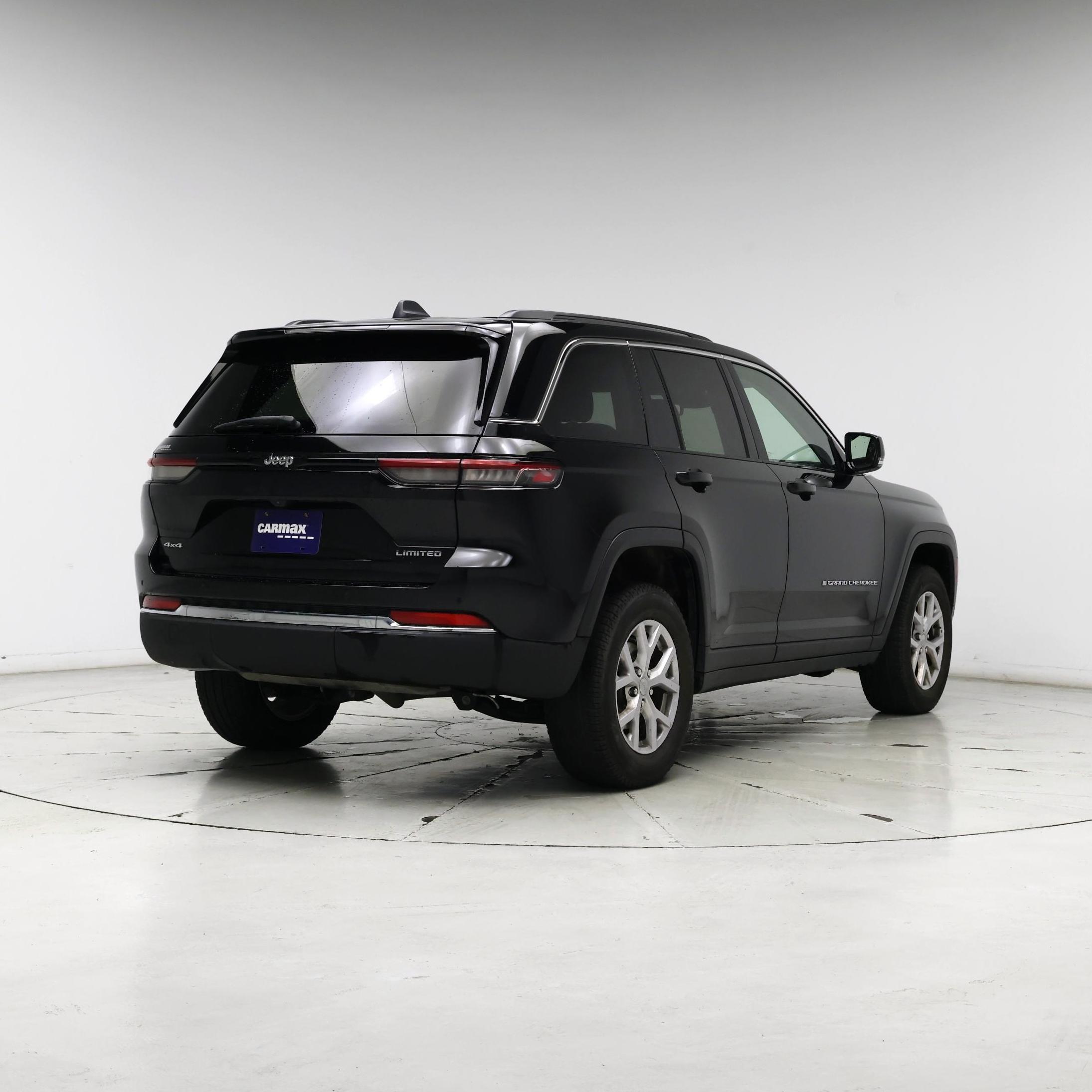 Thumbnail: 2022 Jeep Grand Cherokee - 8