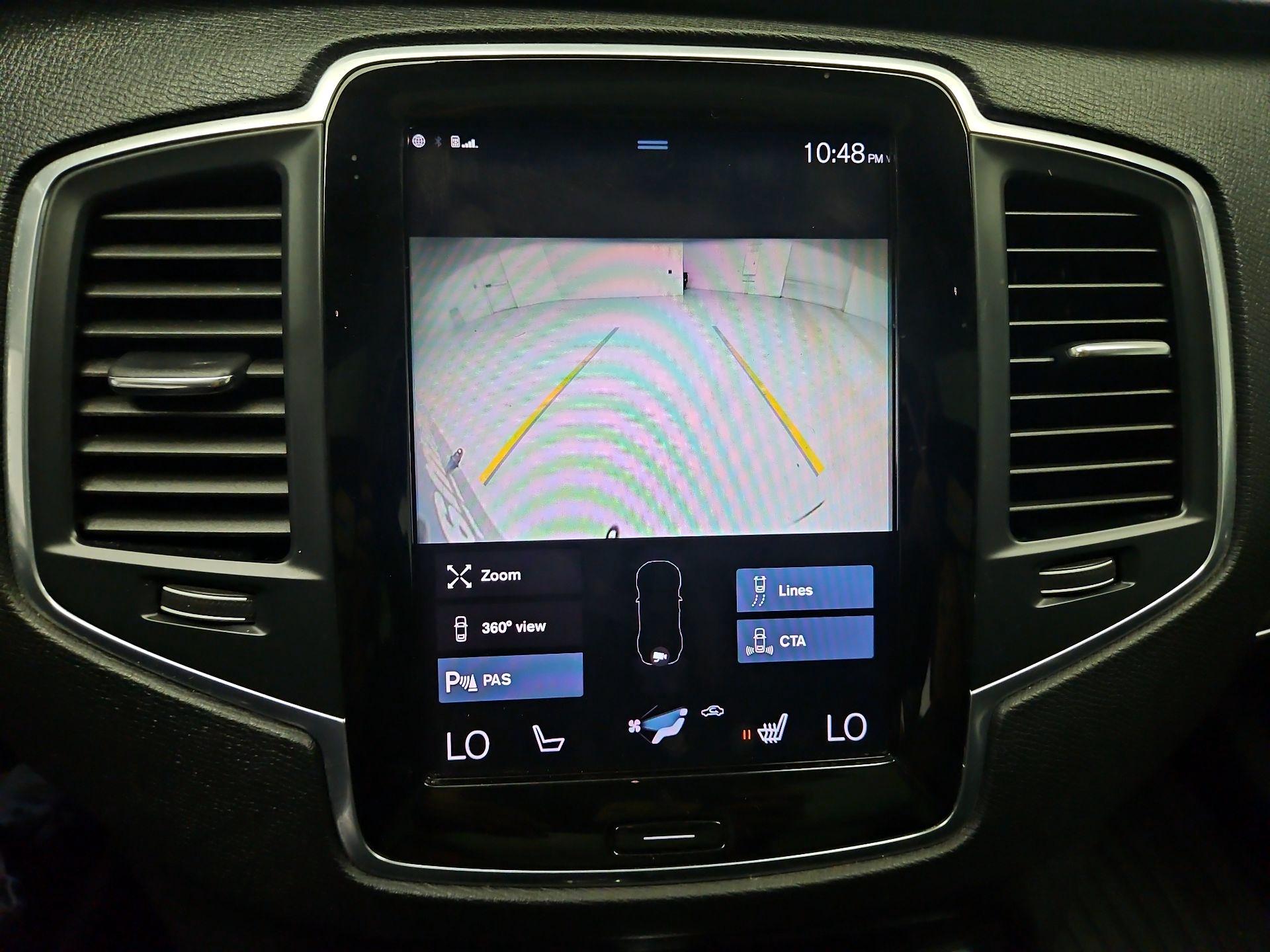 Thumbnail: 2020 Volvo XC90 - 15