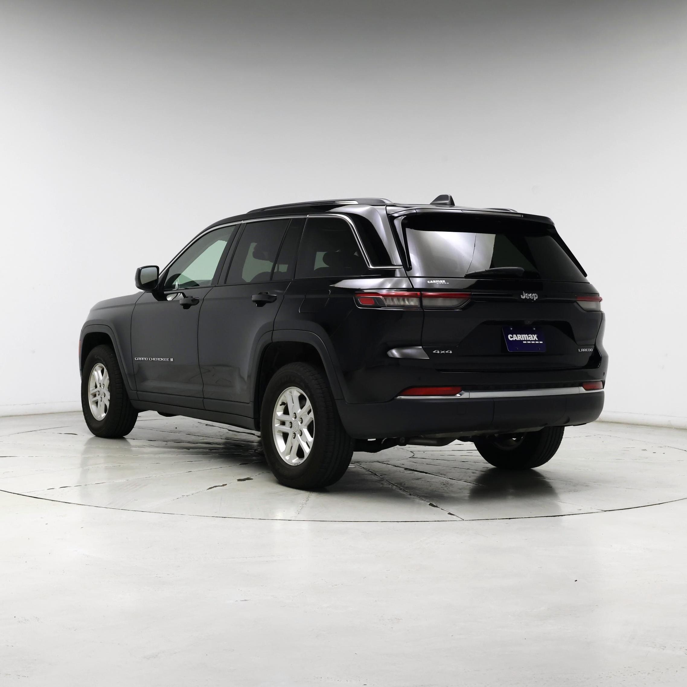 Thumbnail: 2023 Jeep Grand Cherokee - 2