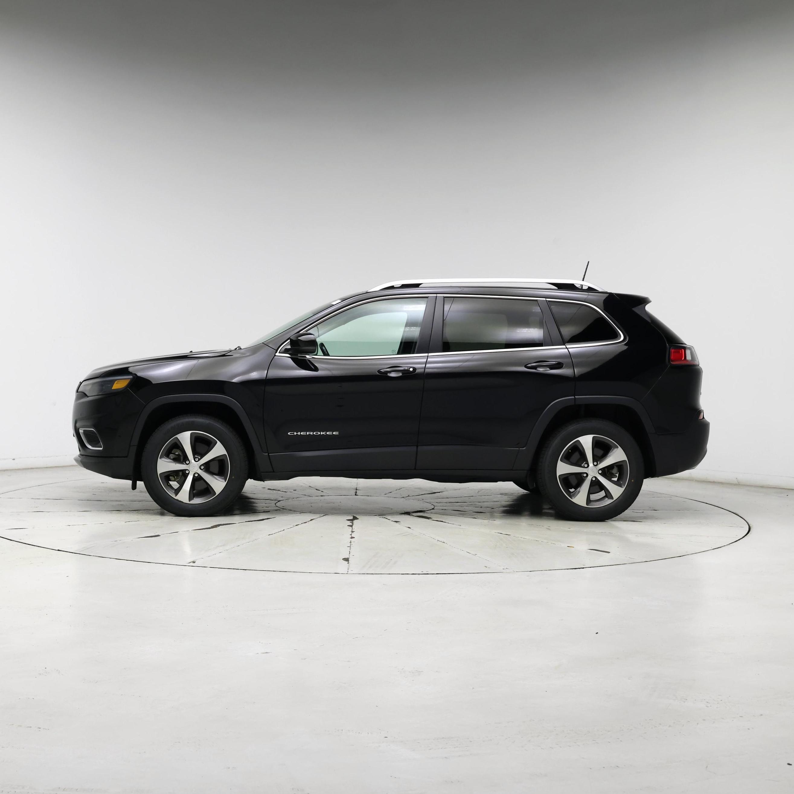 Thumbnail: 2021 Jeep Cherokee - 3