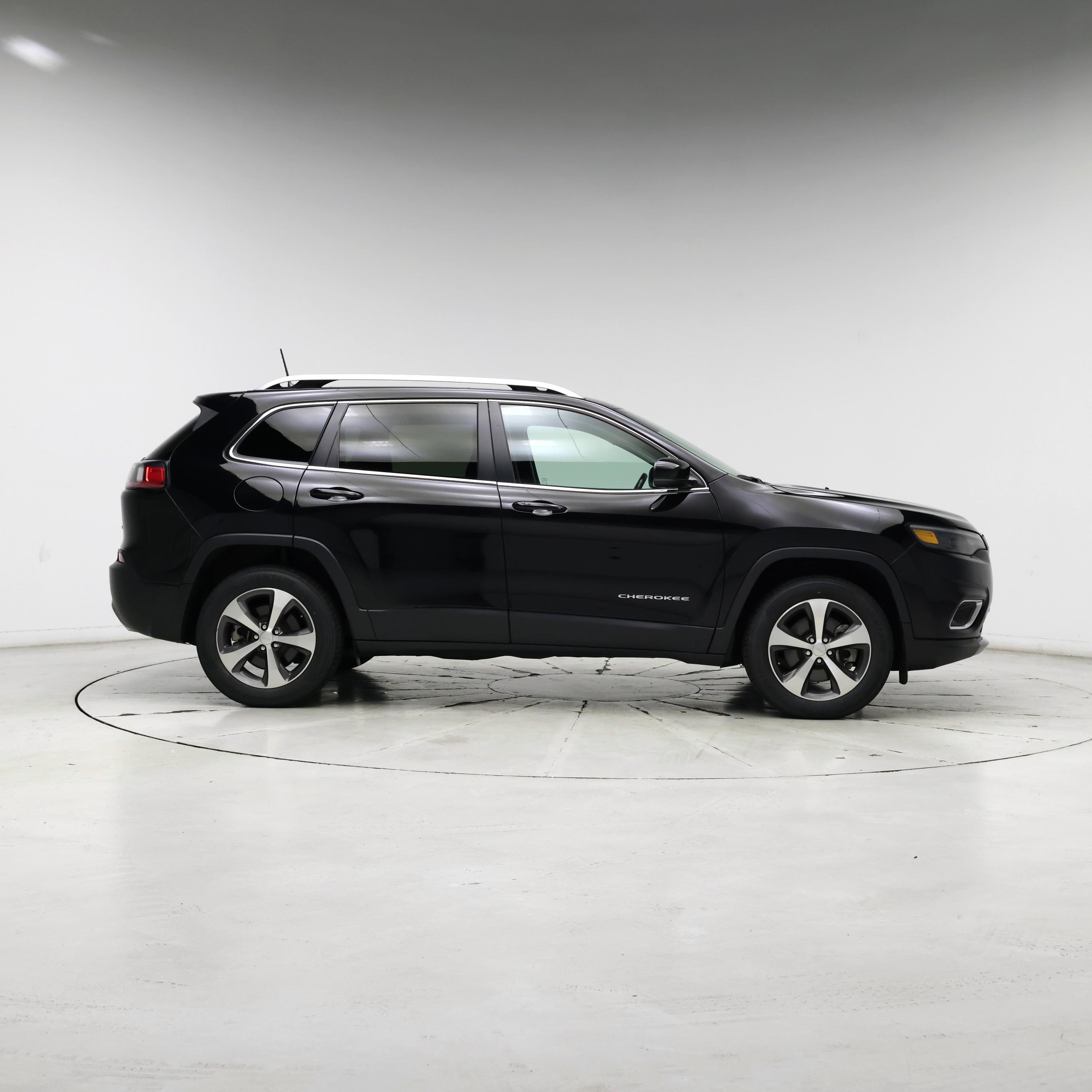 Thumbnail: 2021 Jeep Cherokee - 7